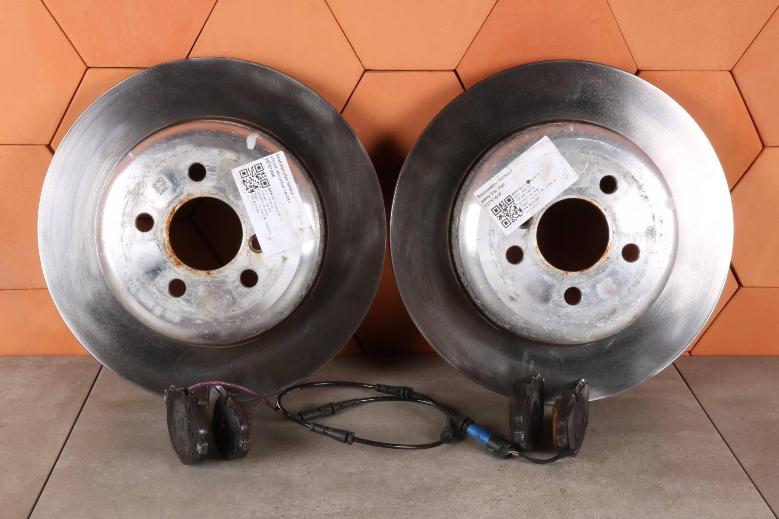 BMW G30 G31 X3 G01 X4 G02 X5 G05 Bakre bromsskivor och belägg 330x20 6882245