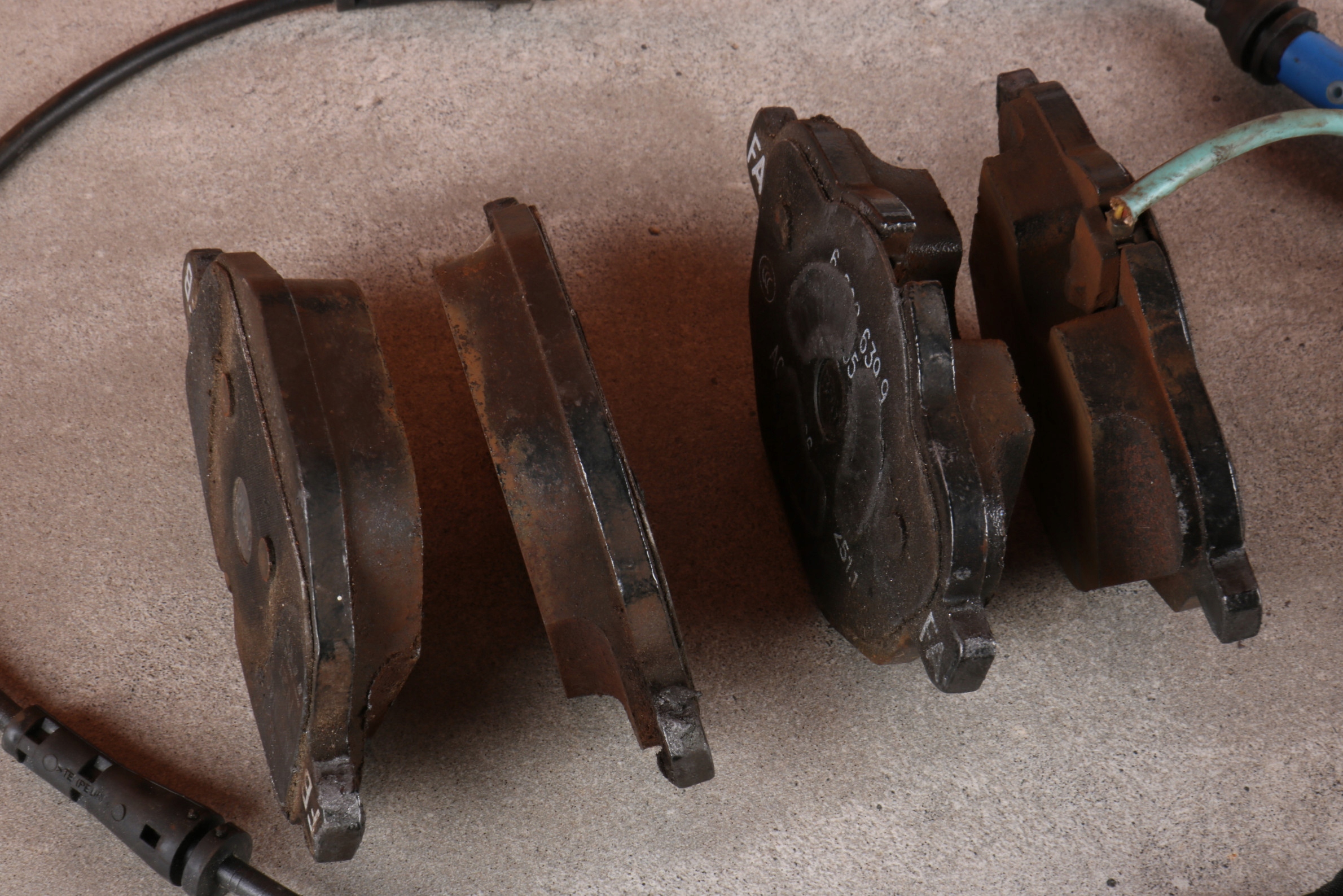 BMW G30 G31 X3 G01 X4 G02 X5 G05 TAKALEVYT JA PALAT TAKA 330X20 6882245 image 3