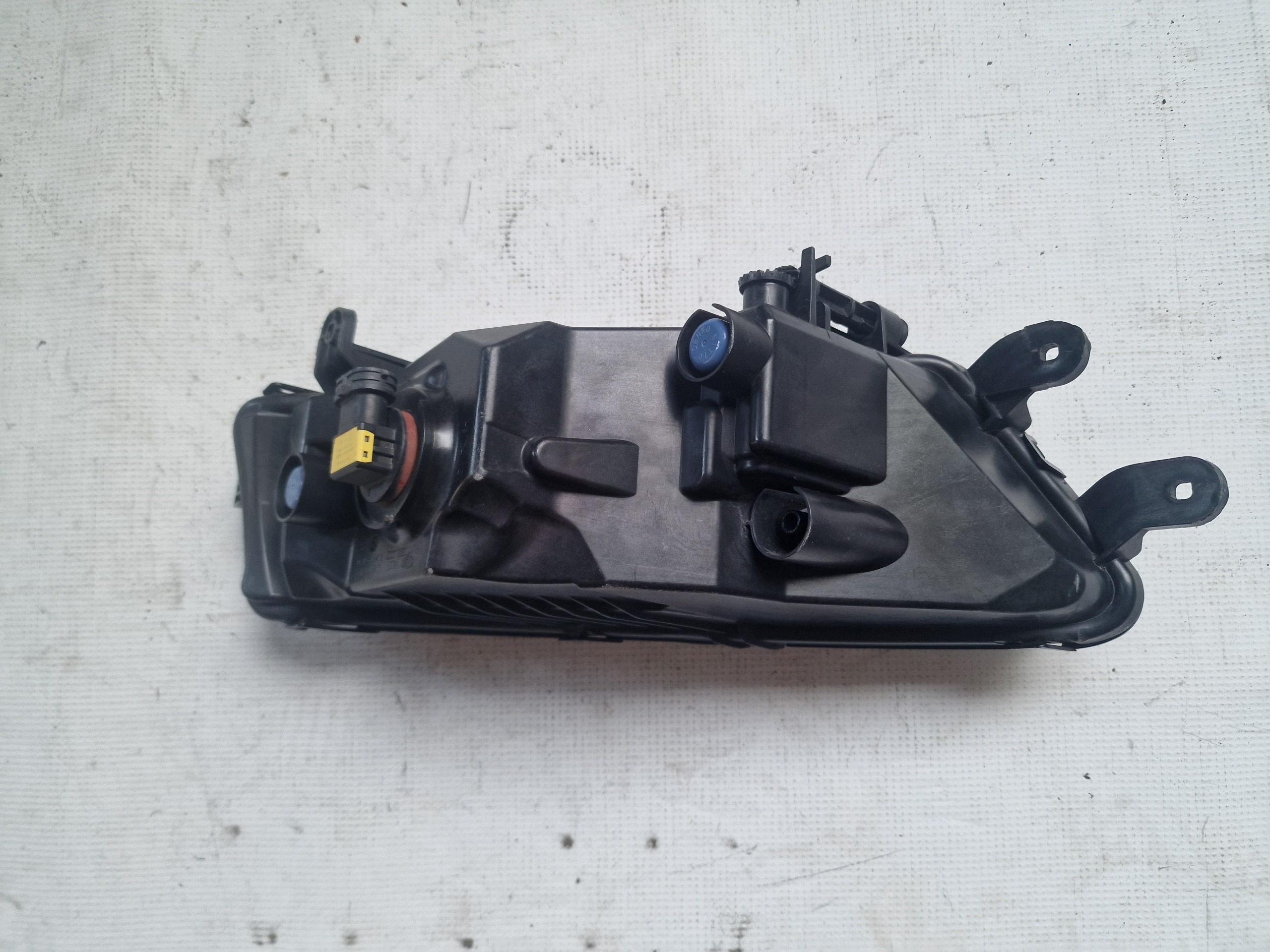 Halogen Höger Octavia III Lift image 7