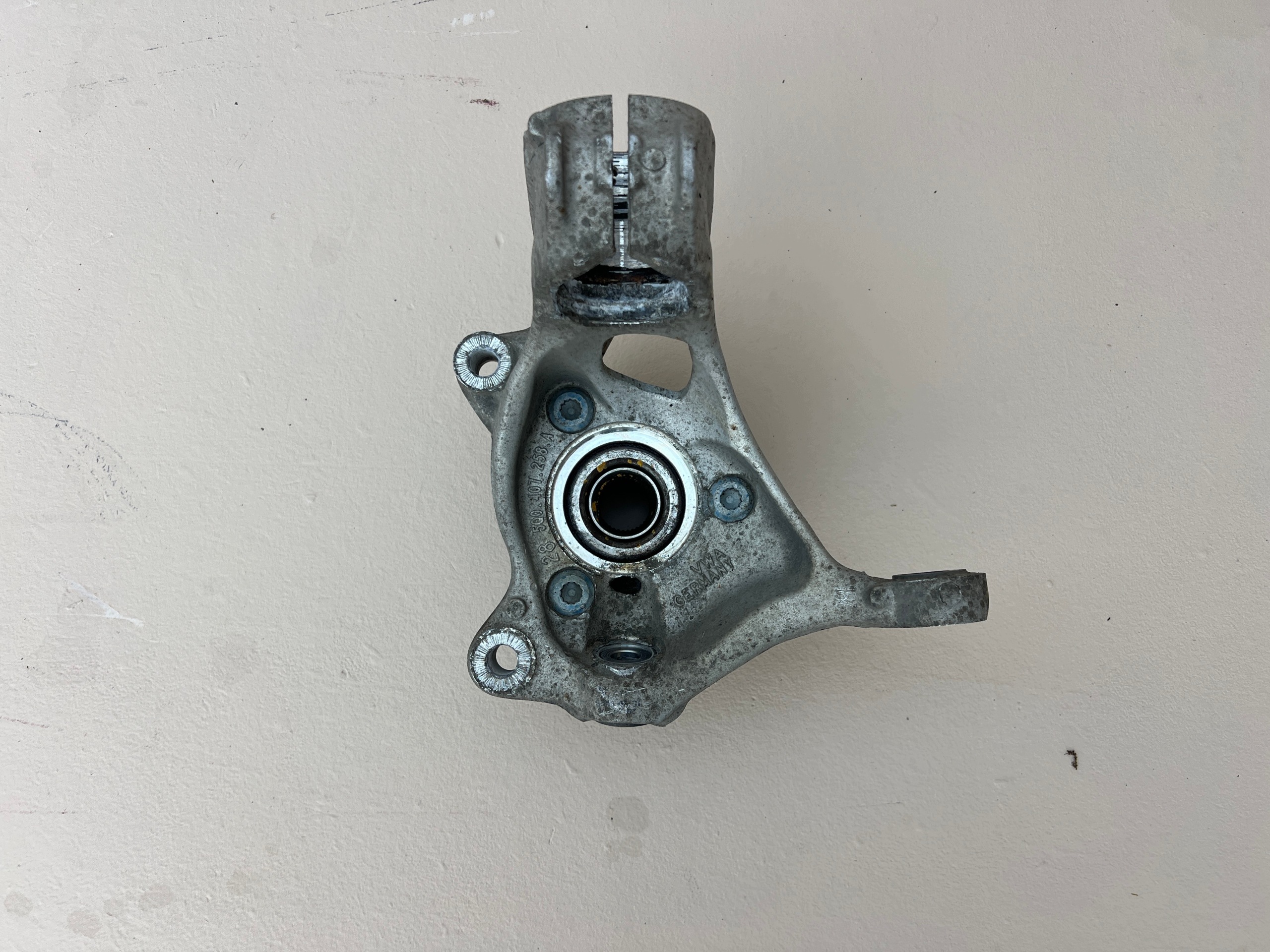 OEM 5Q0407258A Rolamento de Roda Dianteira Esquerda image 7