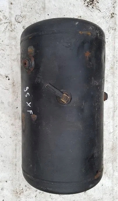 Ilmasäiliö DAF 95 XF 85 CF Euro 3