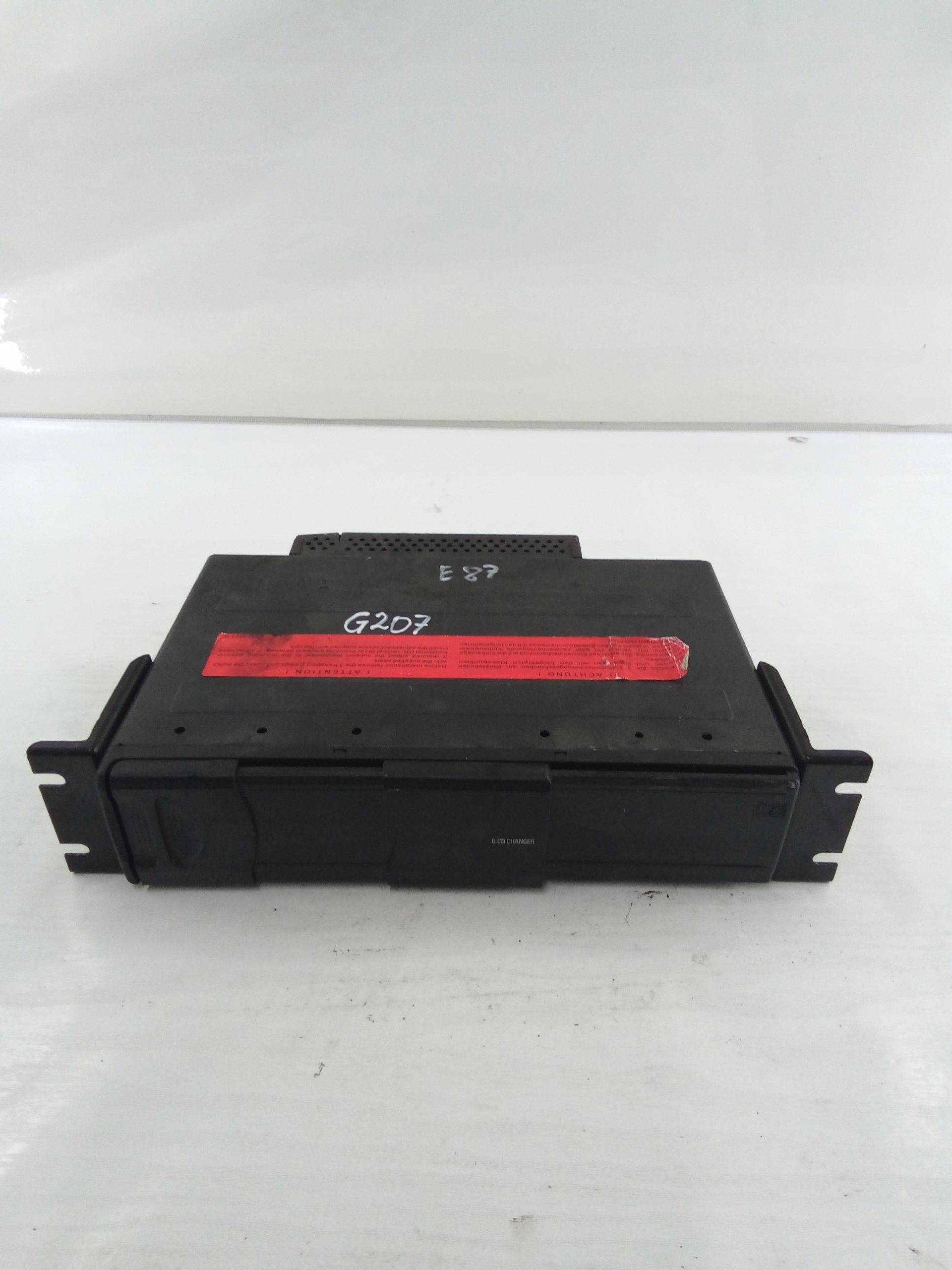 Changer CD BMW OEM 6958198 pour E87 - Occasion image 2
