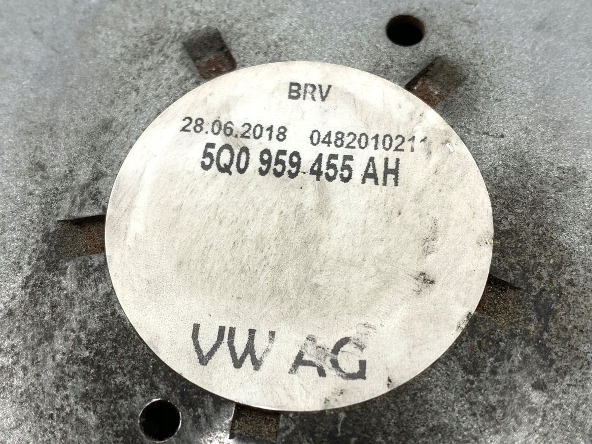 Radiatorventilator Audi A3 8V S1 8X OEM 5Q0959455AH image 4