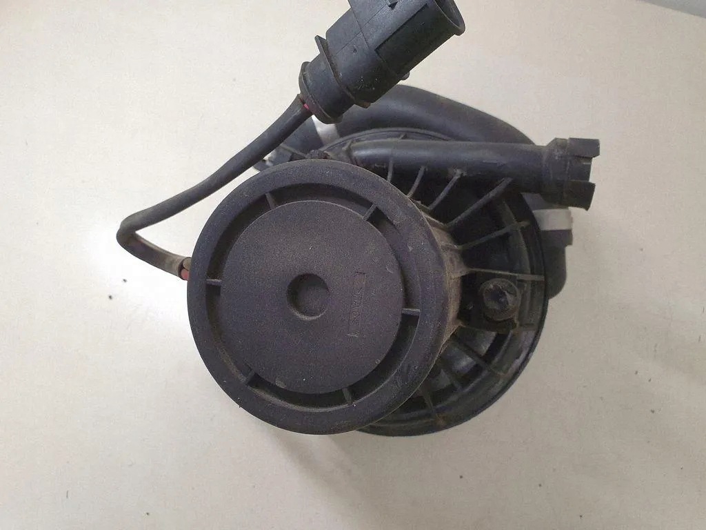 Pneumatische secundaire luchtpomp AUDI A6 A8 RS6 07L959253E image 4