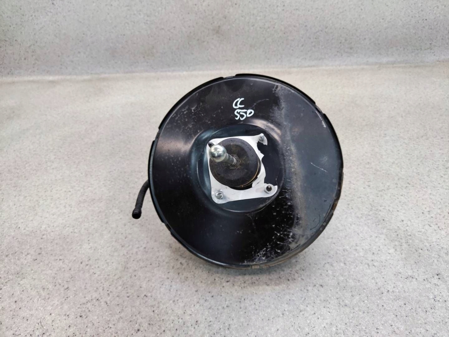 Pompe de frein servo VW Passat CC 3C1614105AJ image 3