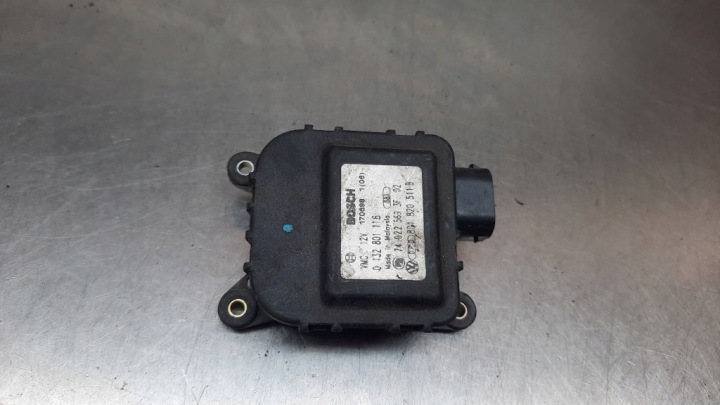 Gebläsemotor Volkswagen Passat B5 8D1820511B