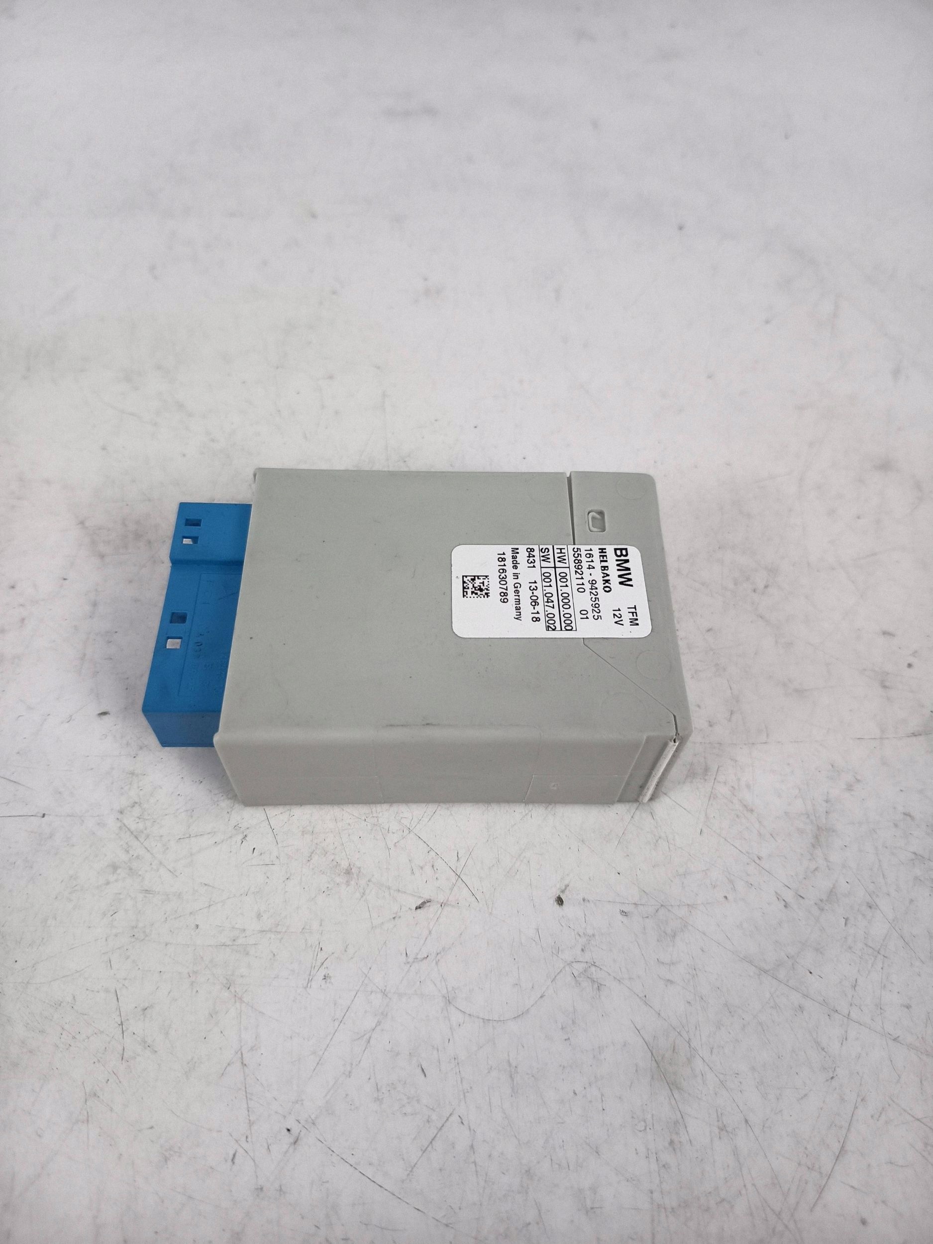 Polttoainepumpun ohjain OEM 9425925 BMW 5 G30