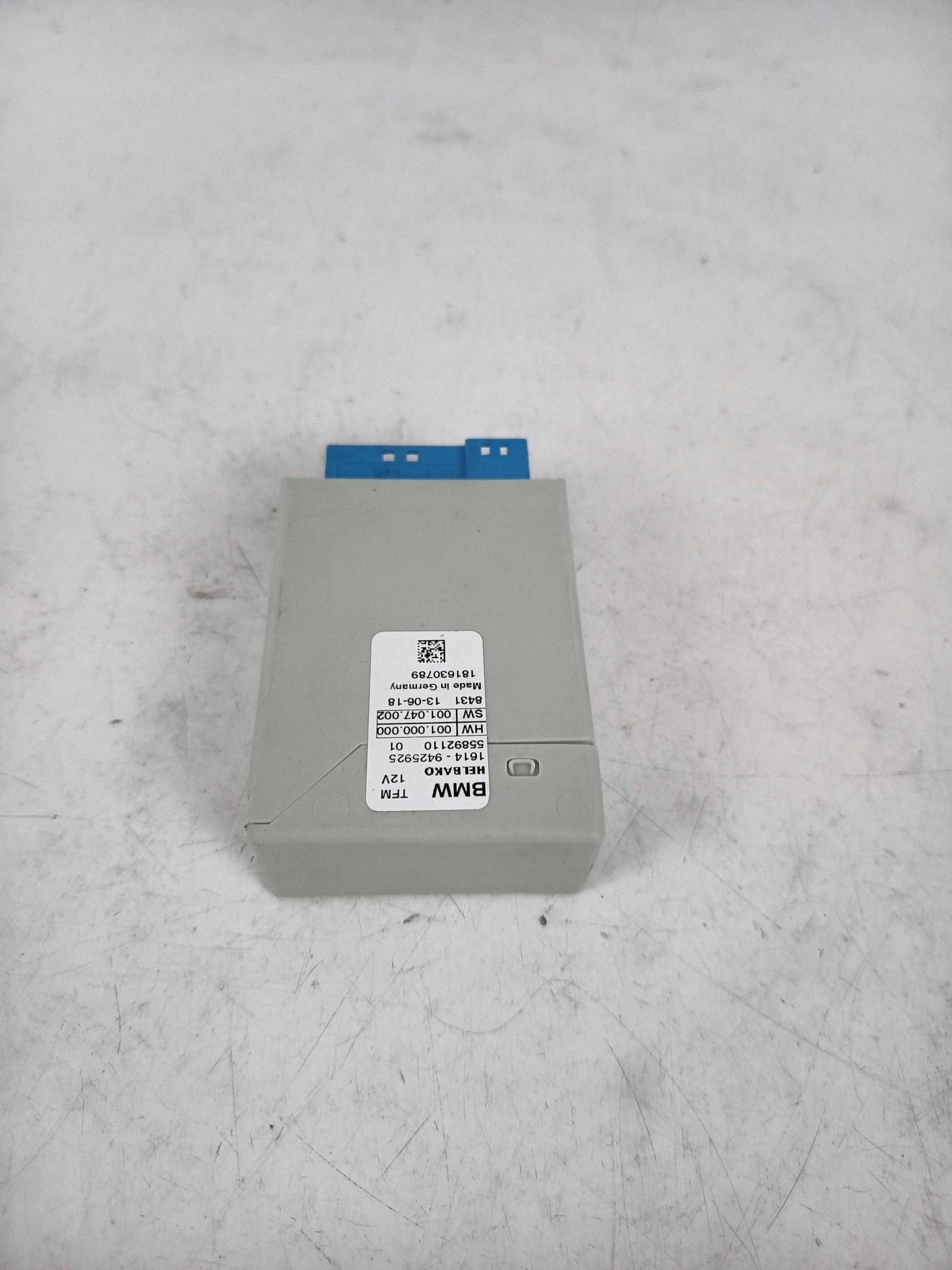 Controlador bomba combustível OEM 9425925 BMW 5 G30 image 3