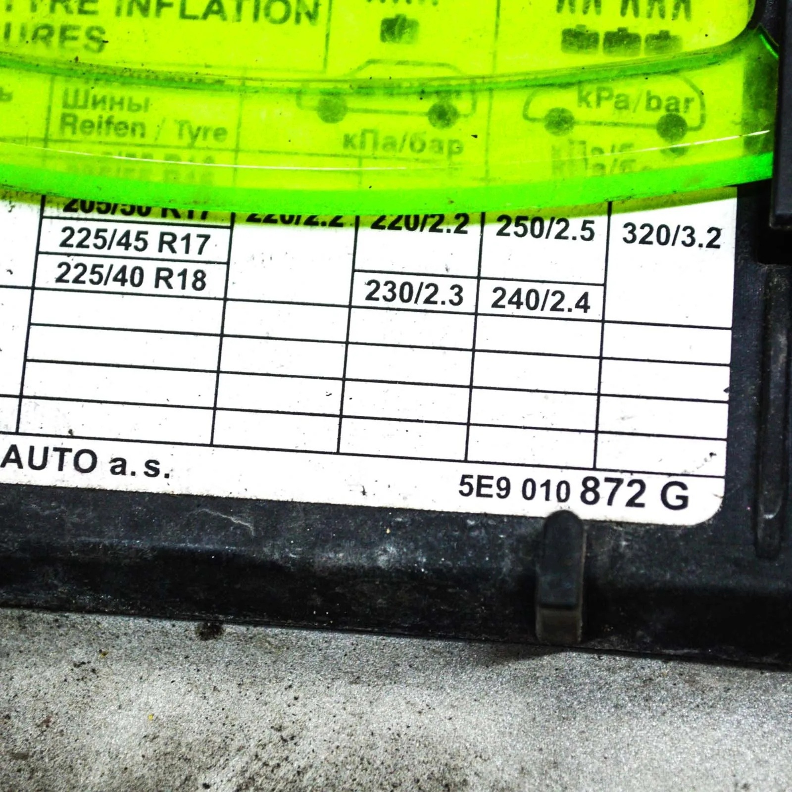 Bränsletankslock OEM 5E9010872G för Skoda Octavia III image 7