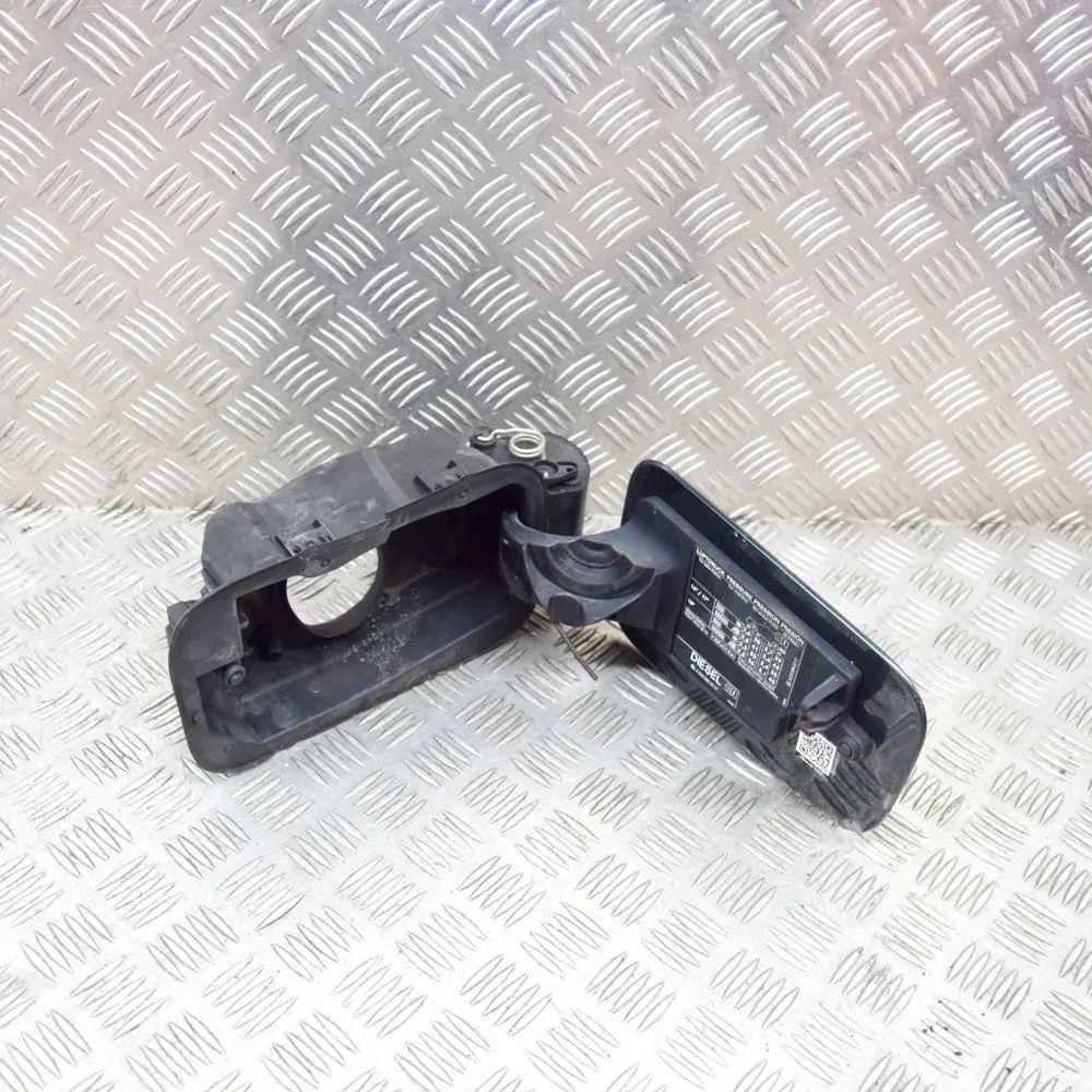 Polttoainesäiliön kansi OEM A2126300267 Mercedes-Benz E W212