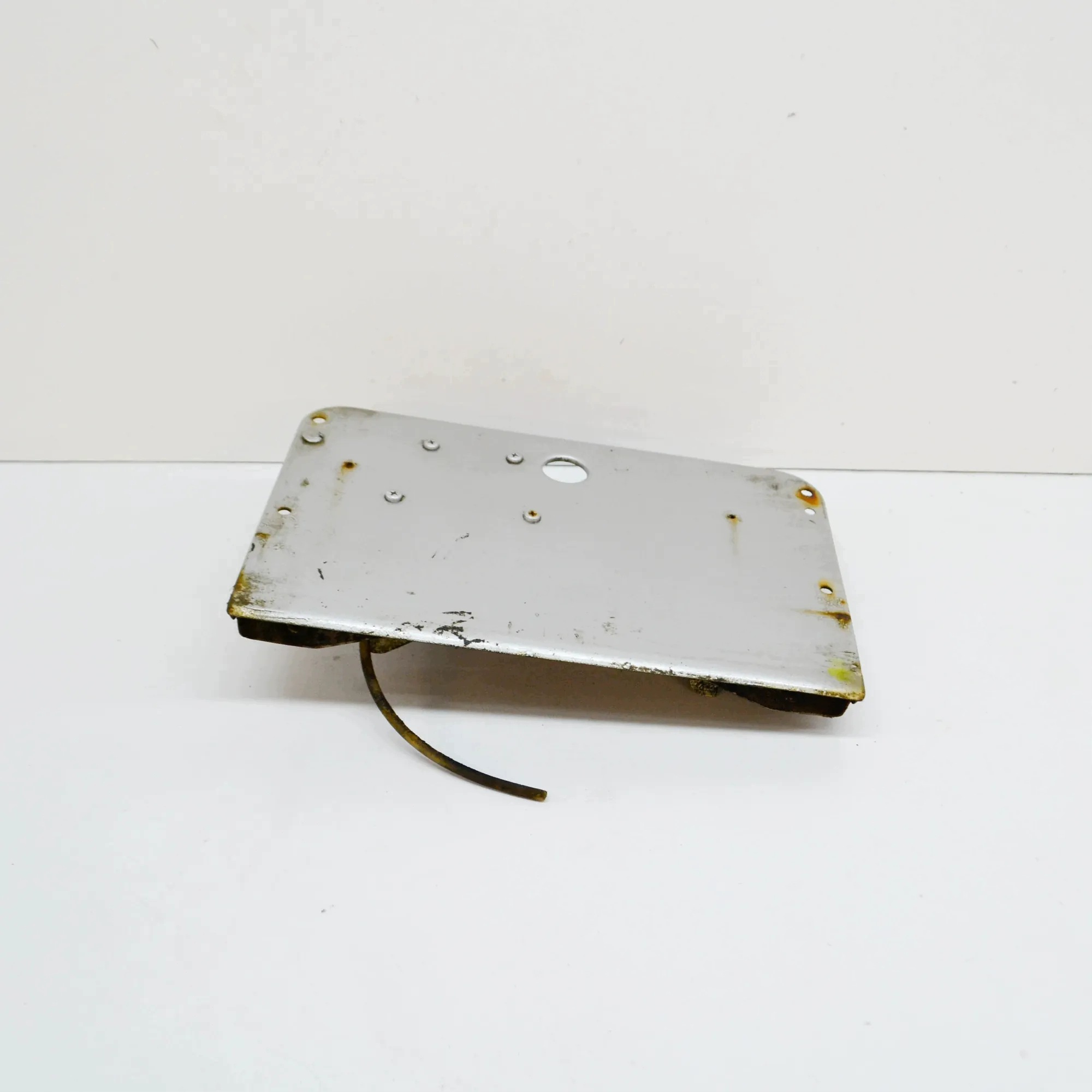 Kraftstofftankdeckel OEM 1117505606 für Mercedes-Benz S-Klasse image 3