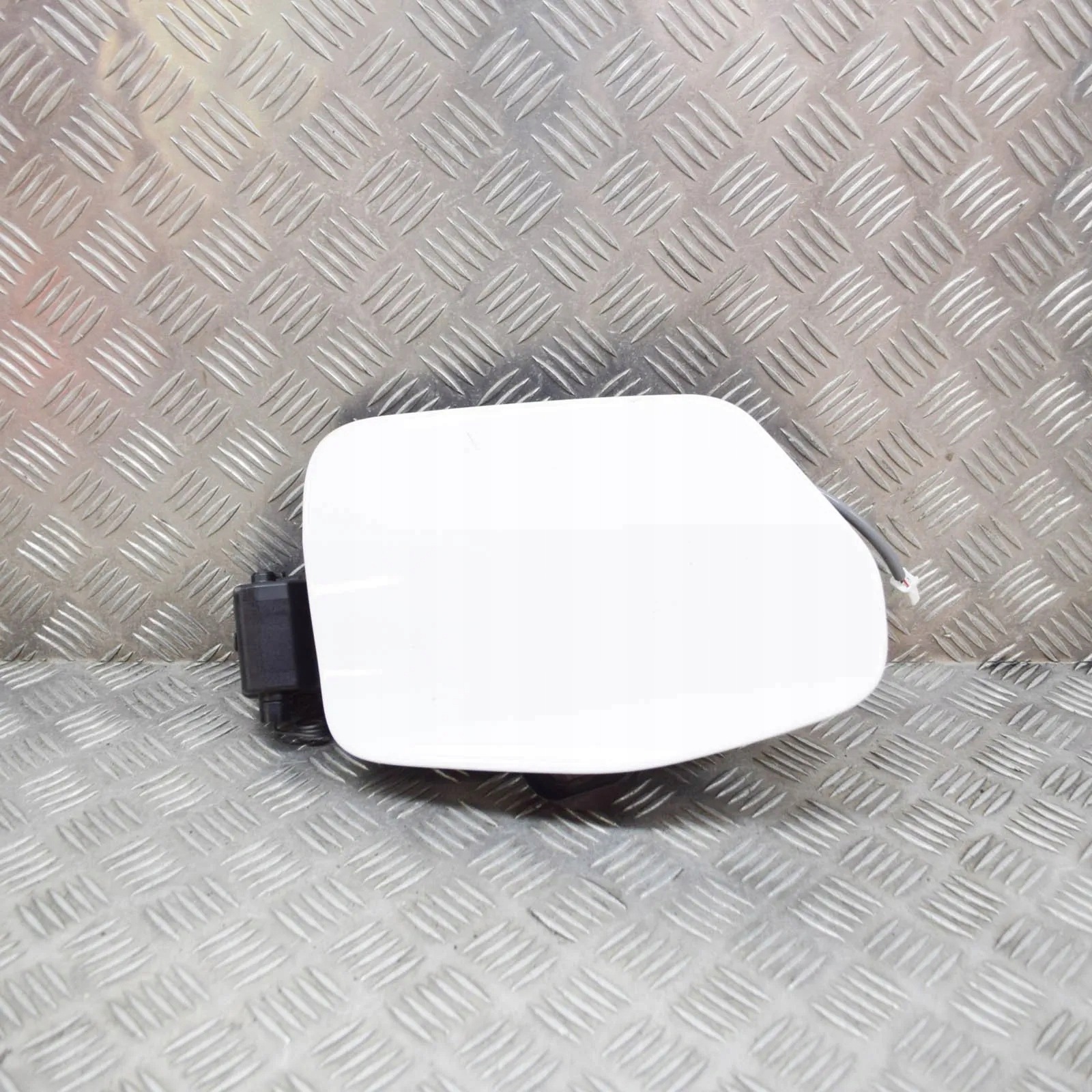 Tapa Depósito Combustible OEM 7445847030 Toyota Prius image 2