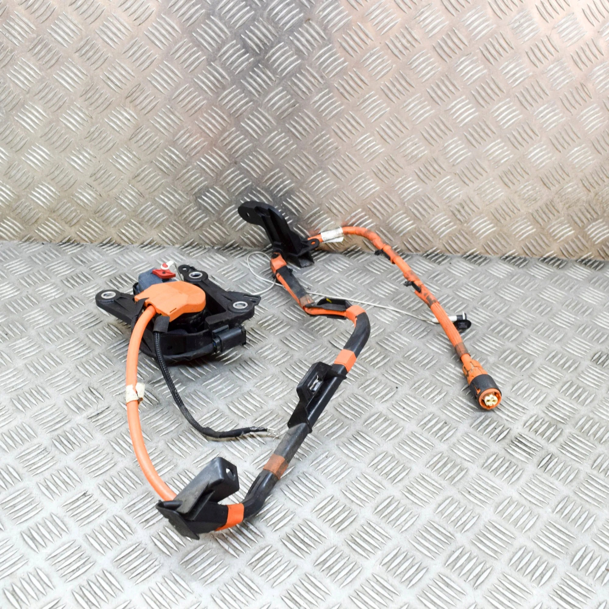 BMW Battery Charging Cable OEM 9488449 - Used image 3