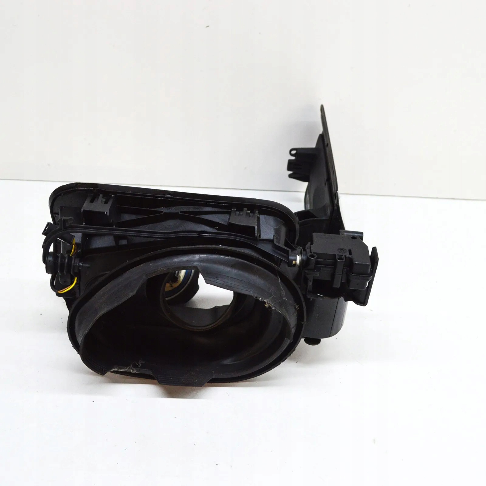 Tankklappe OEM 7350775 für BMW 3er F30/F80 image 5