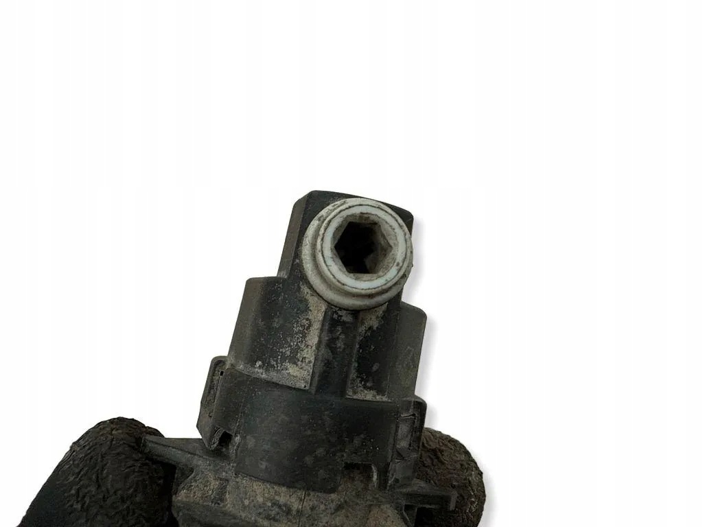 OEM 8200402521 Headlight Adjuster Motor - Right Side image 5