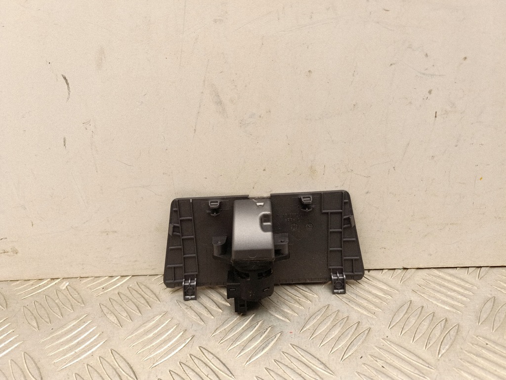 Tesla luchtkwaliteitssensor OEM 149471500D - Gebruikt image 3