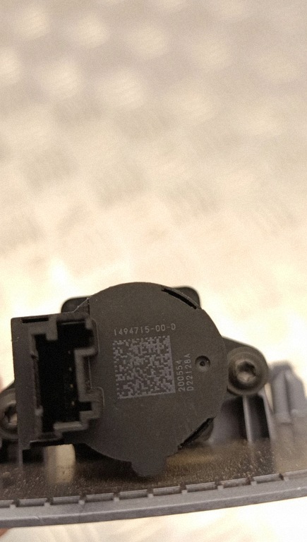 Tesla luchtkwaliteitssensor OEM 149471500D - Gebruikt image 5
