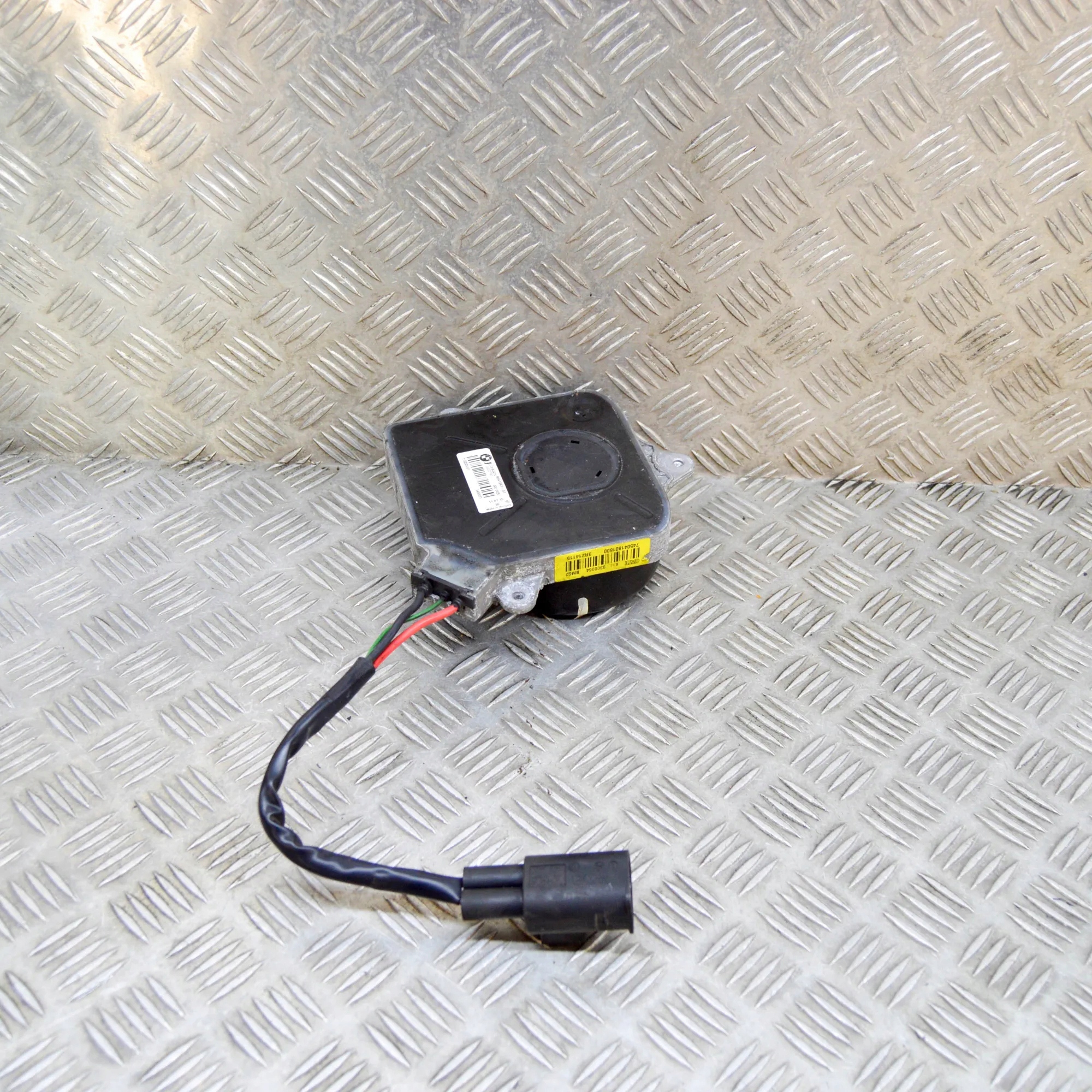 Diffusor-Lüftermotor OEM 9300064 für BMW 3er Reihe image 4