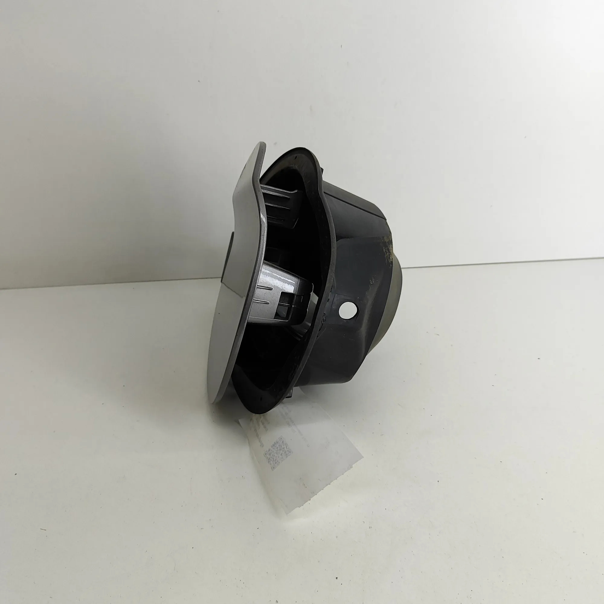 Hyundai IONIQ Bränslelucka OEM 69513G2000 - Begagnad image 5