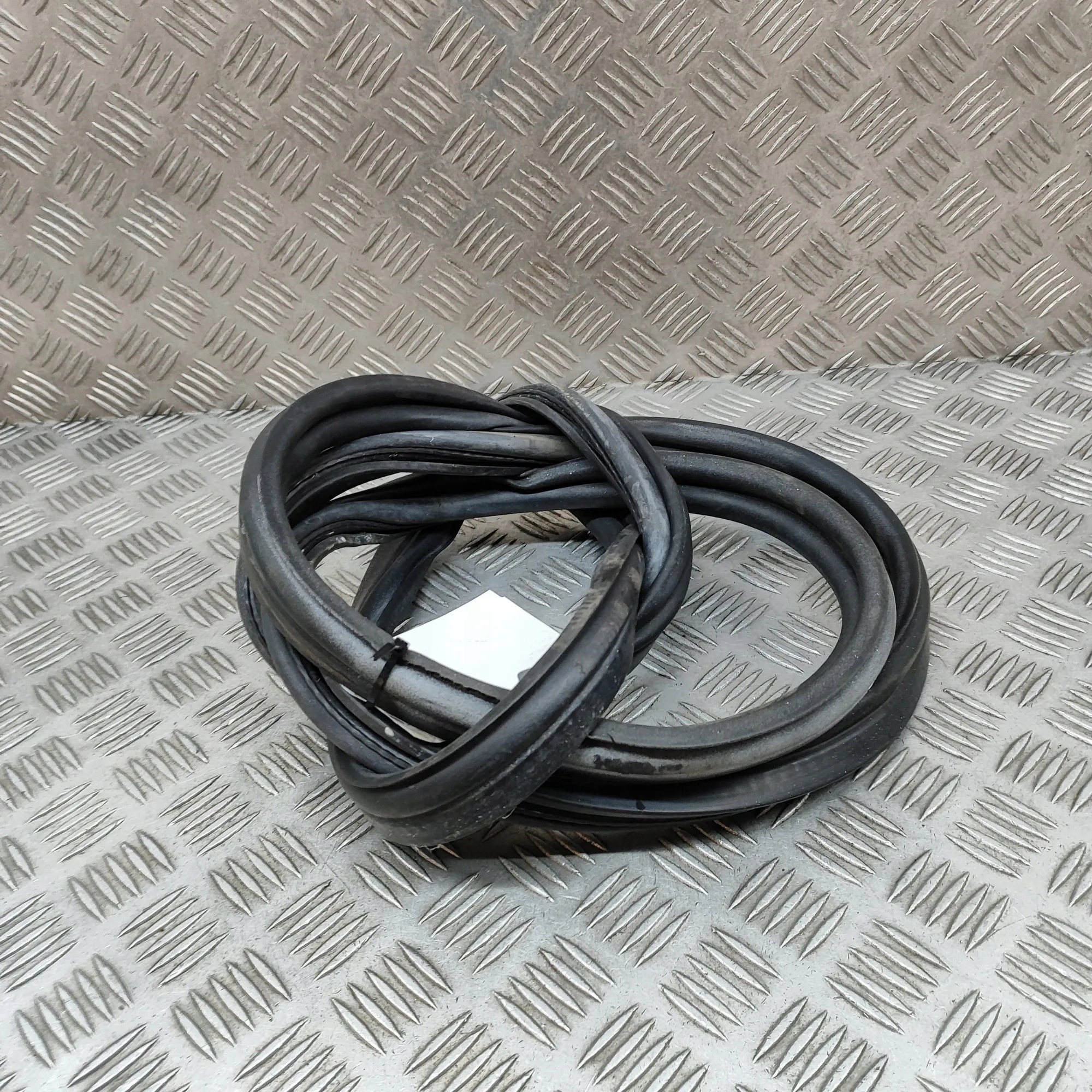 Porsche 911 996/Boxster 986 etutulppa OEM 99651161100 image 4