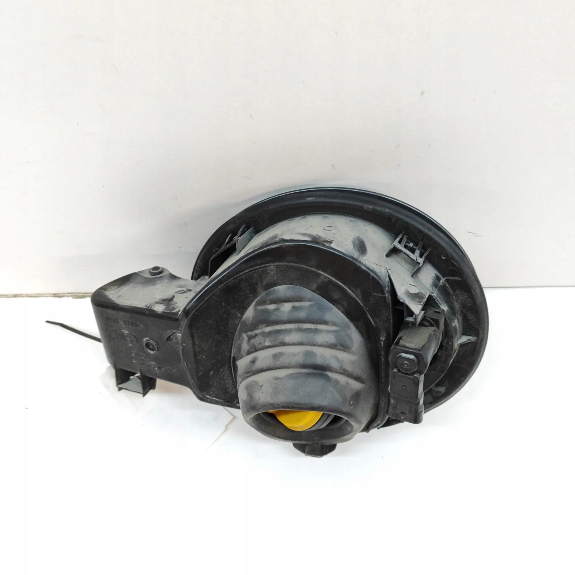Bränsletanklock Land Rover OEM HY3227936BB image 3