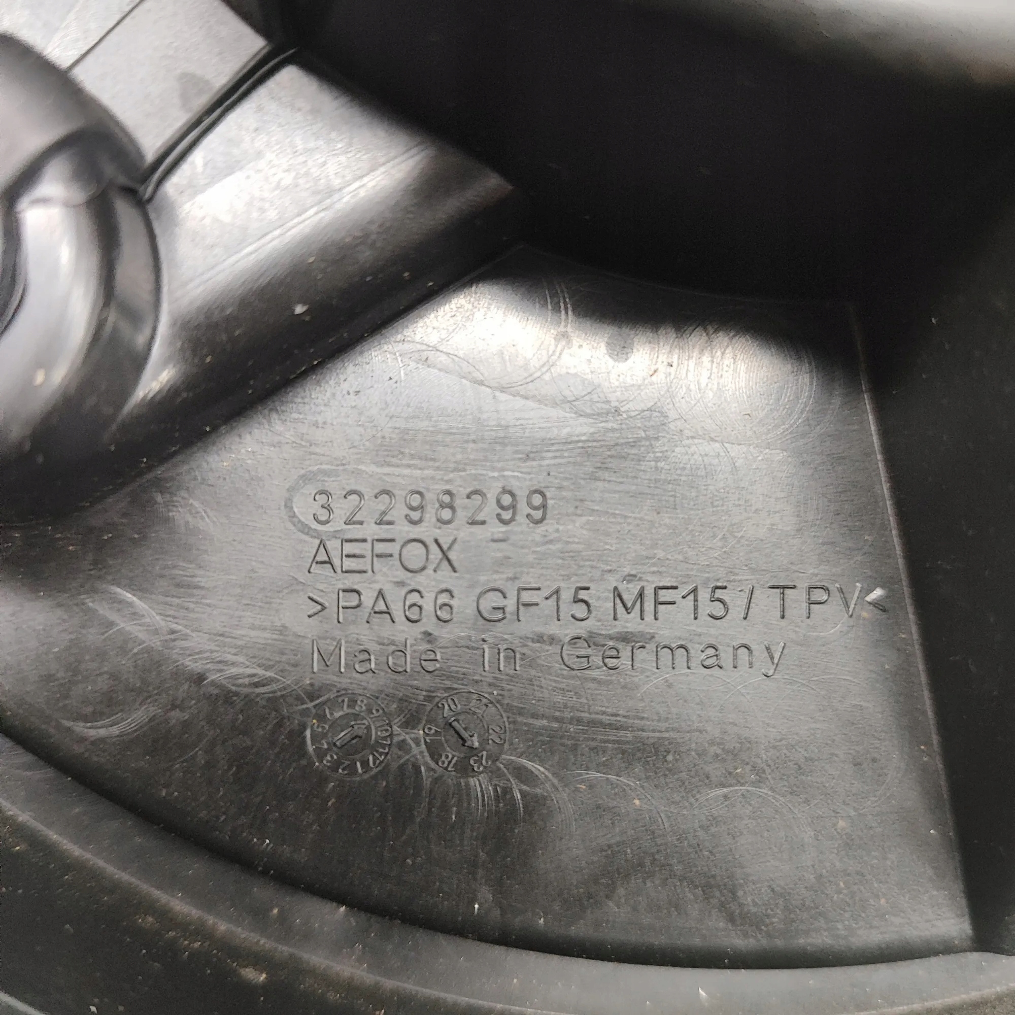 Distributieriemkap OEM 32298299 voor Volvo XC70 image 6