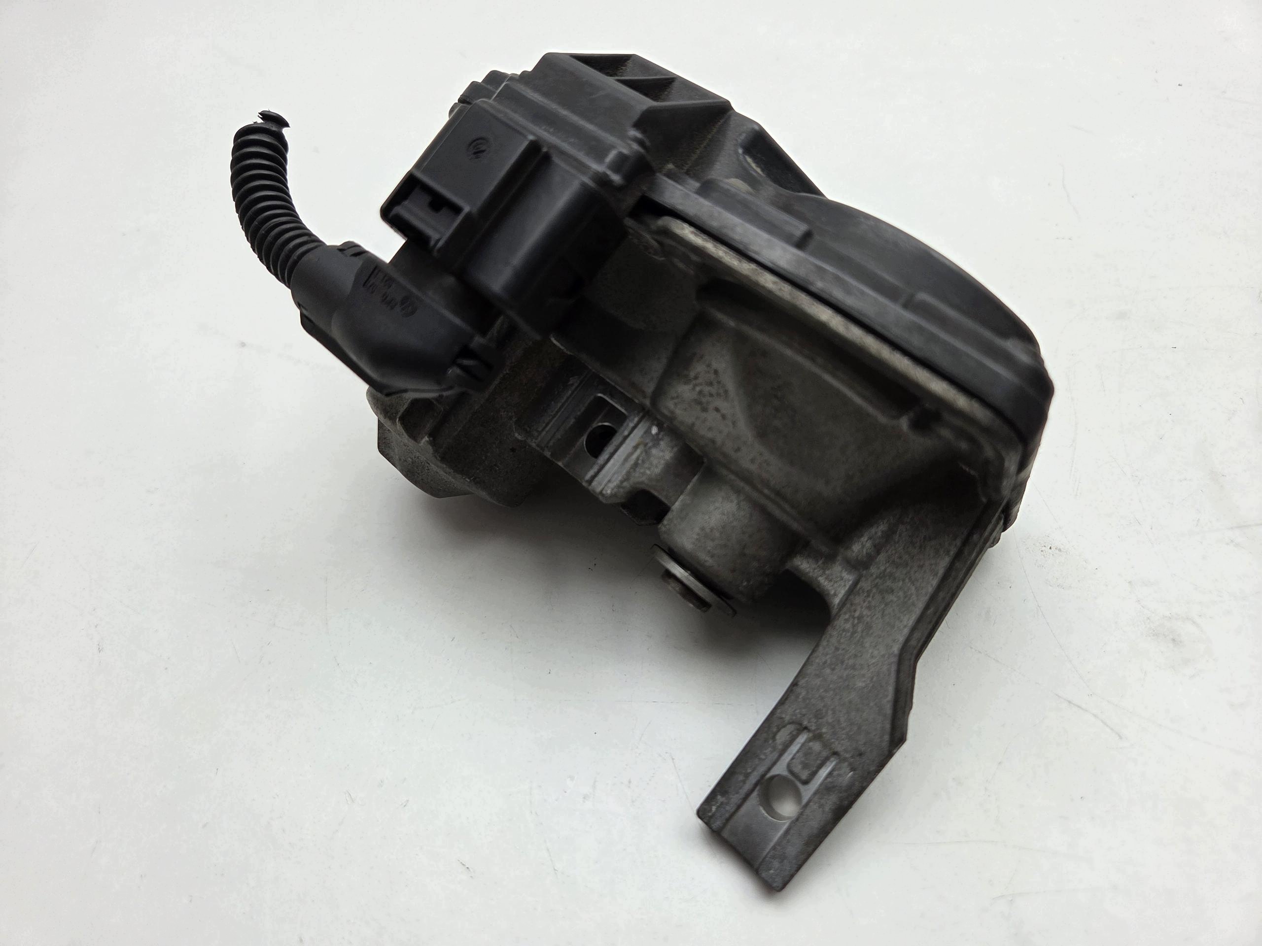 Actuador de escape OEM 5Q0253691K para Audi Q5 2.0L image 3