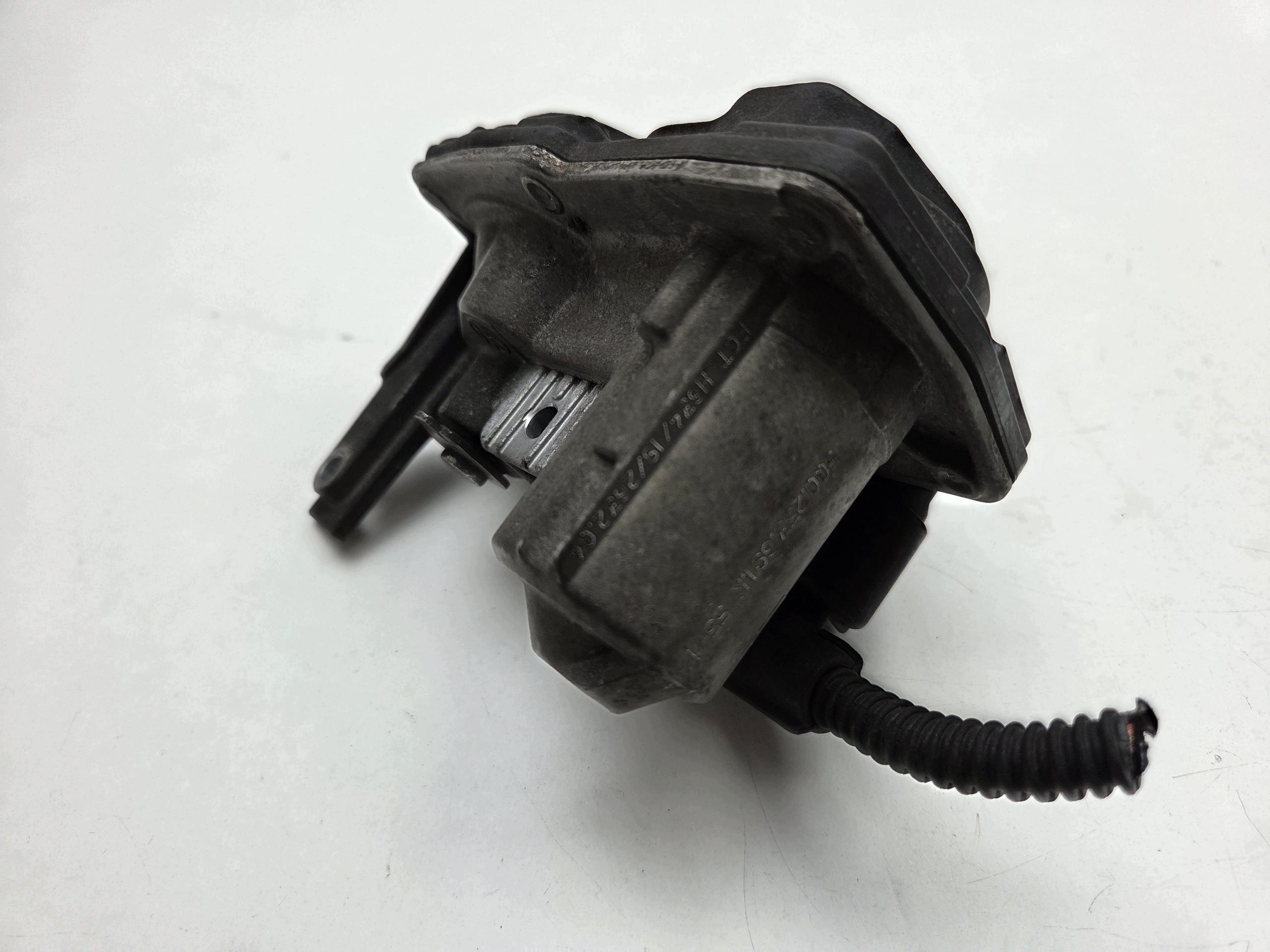 Actuador de escape OEM 5Q0253691K para Audi Q5 2.0L image 5