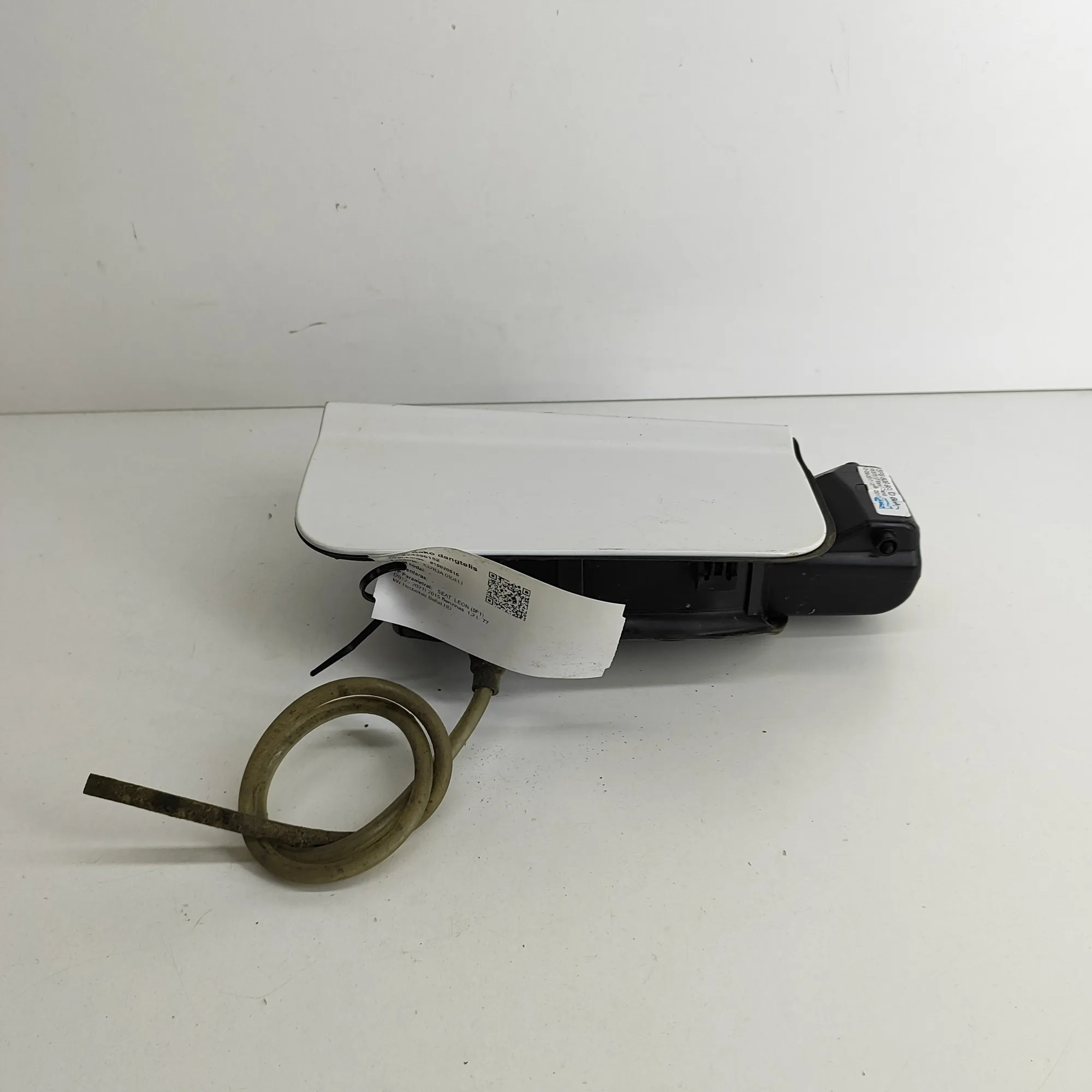 Bränsletankslock OEM 5F9809905D för SEAT Leon 5F1 image 4