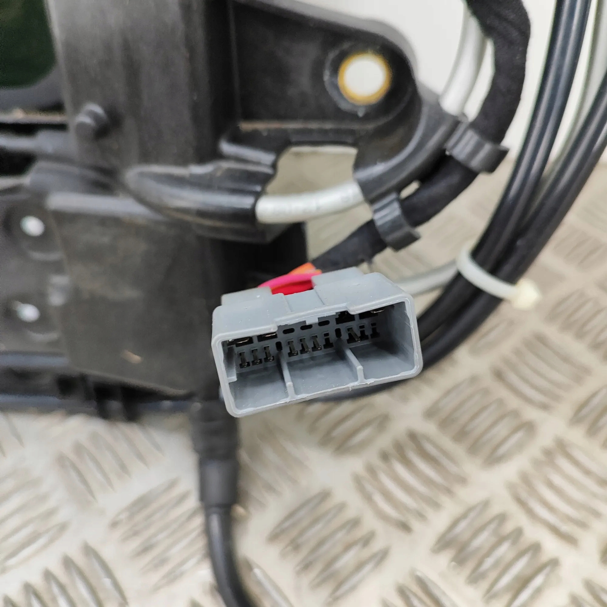 Jeep Panoramadach OEM 30020271L - Gebraucht image 4