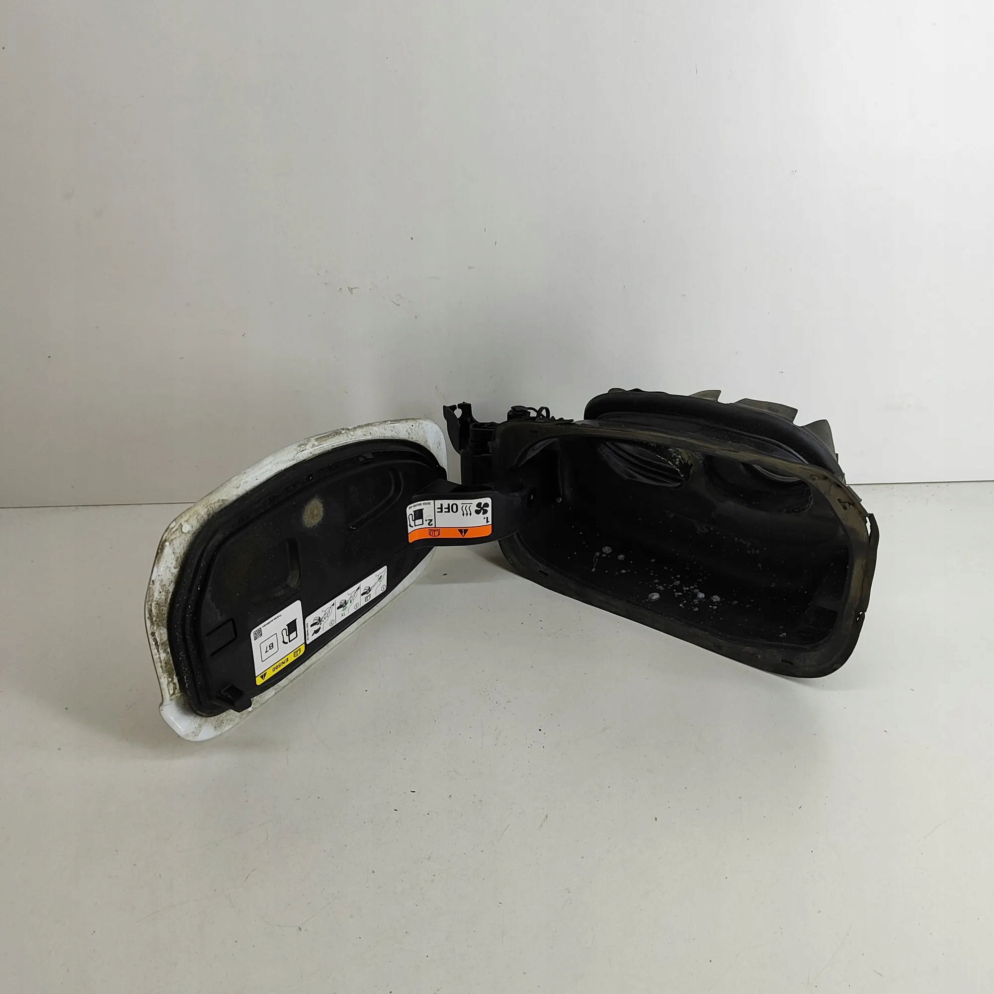 Kraftstofftankklappe OEM KT1BV27936DF für Ford Transit Connect image 8