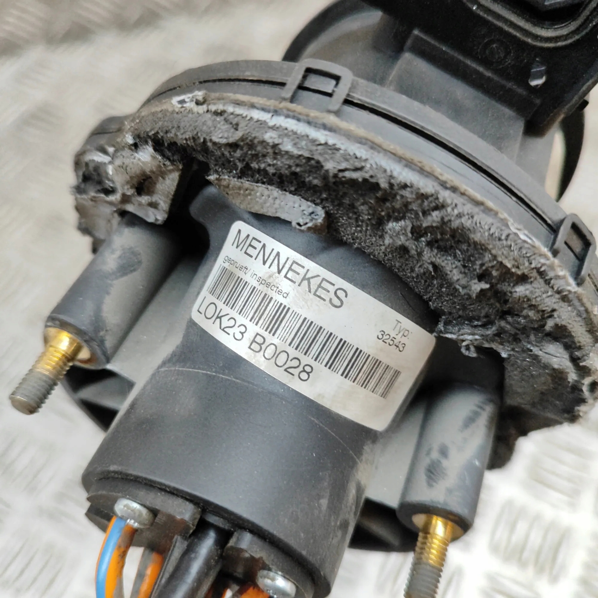 Cabo de bateria Mercedes-Benz OEM A0005456417 Usado image 6