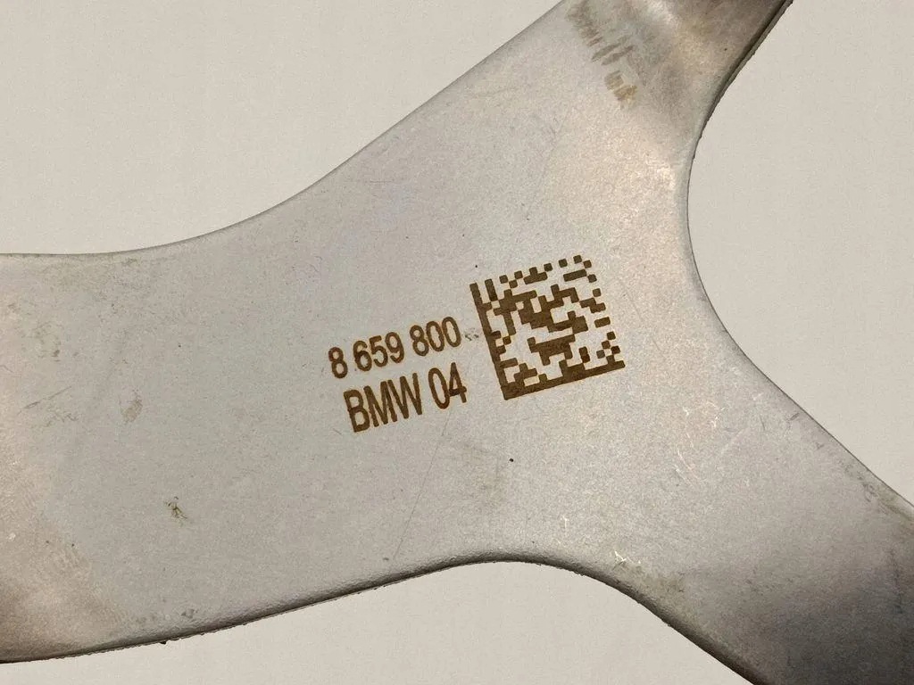 Support d'échappement BMW OEM 8659800 - État utilisé image 5
