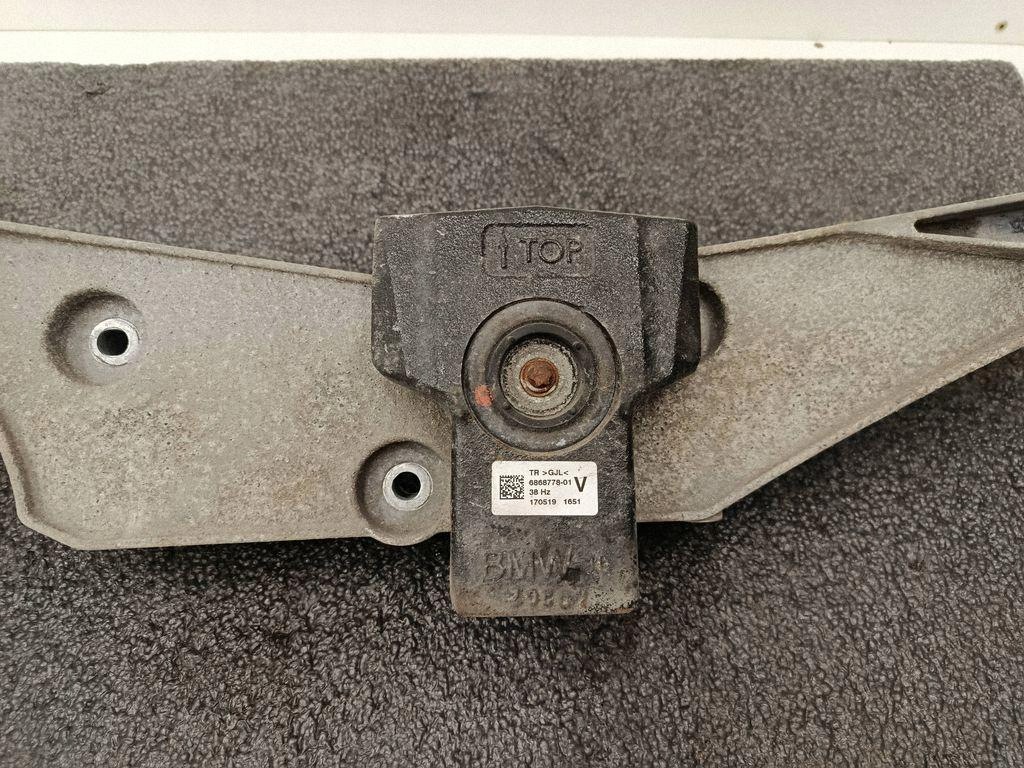 Bakre reduktormontering OEM 6868778 för BMW 2 Gran Tourer image 3