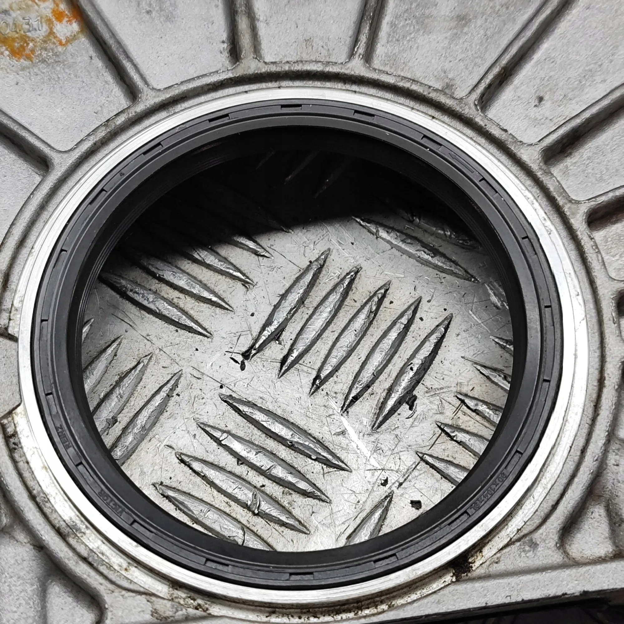 Distributiekettingkap OEM 8573139 voor BMW image 5