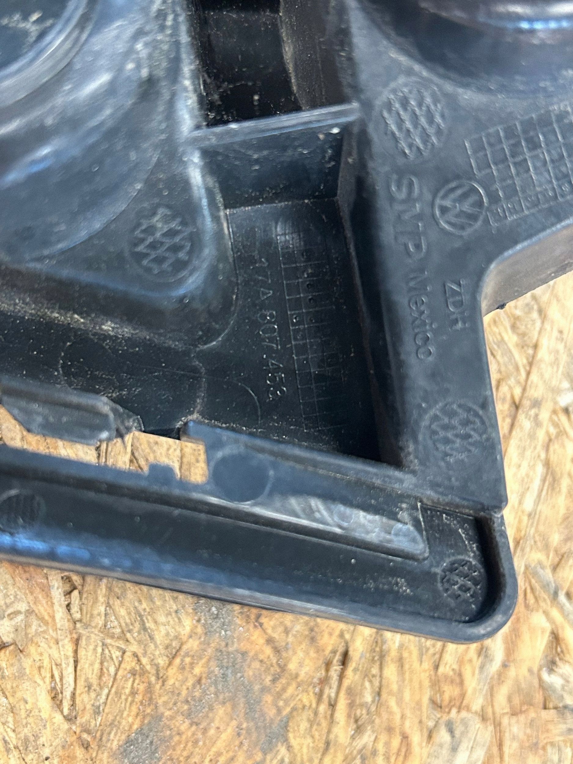 2023 Volkswagen Jetta Achterbumper Slider 17A807453A image 3