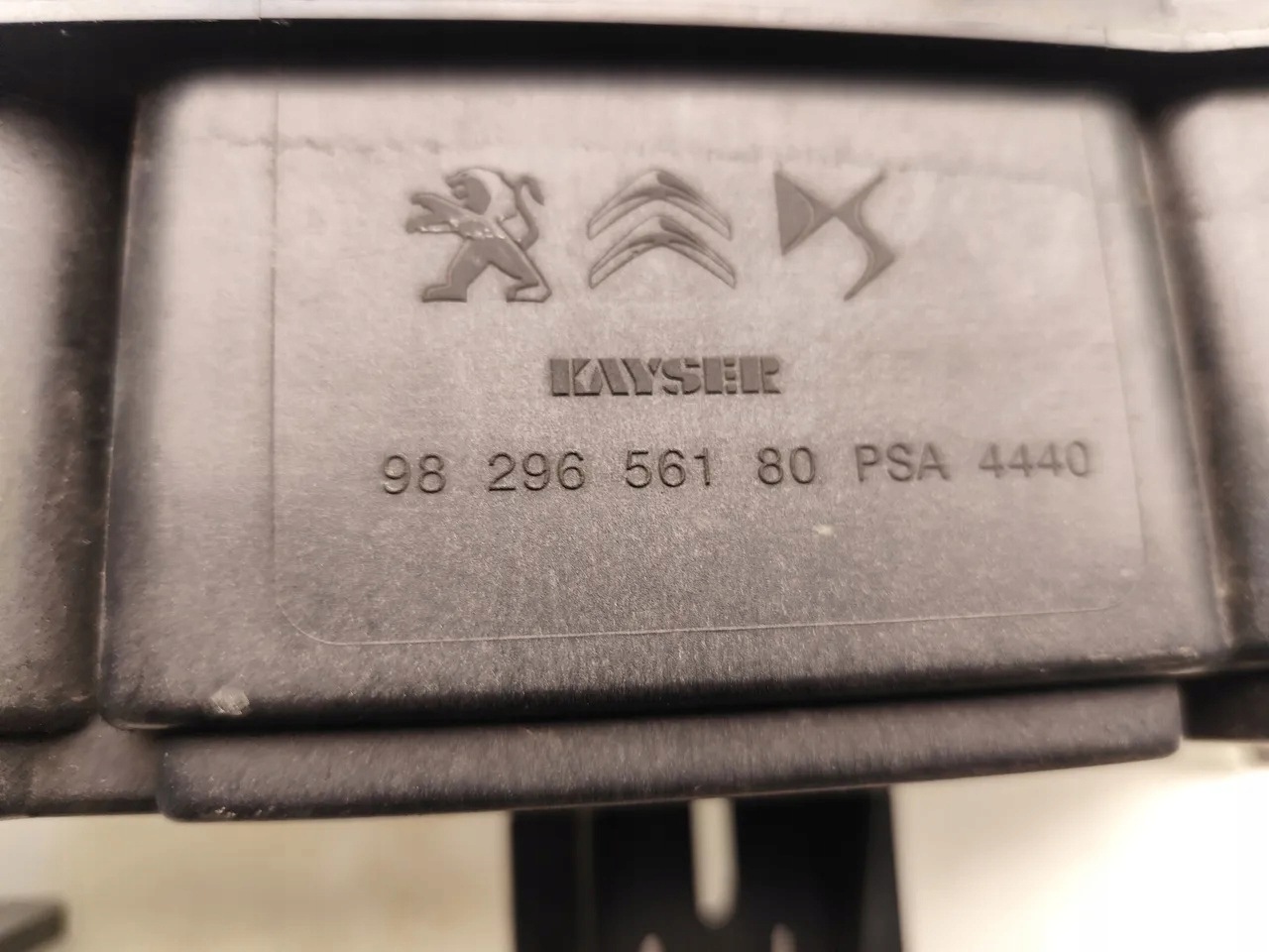 Kohlefilter OEM 9829656180 für Citroen C4 III image 7