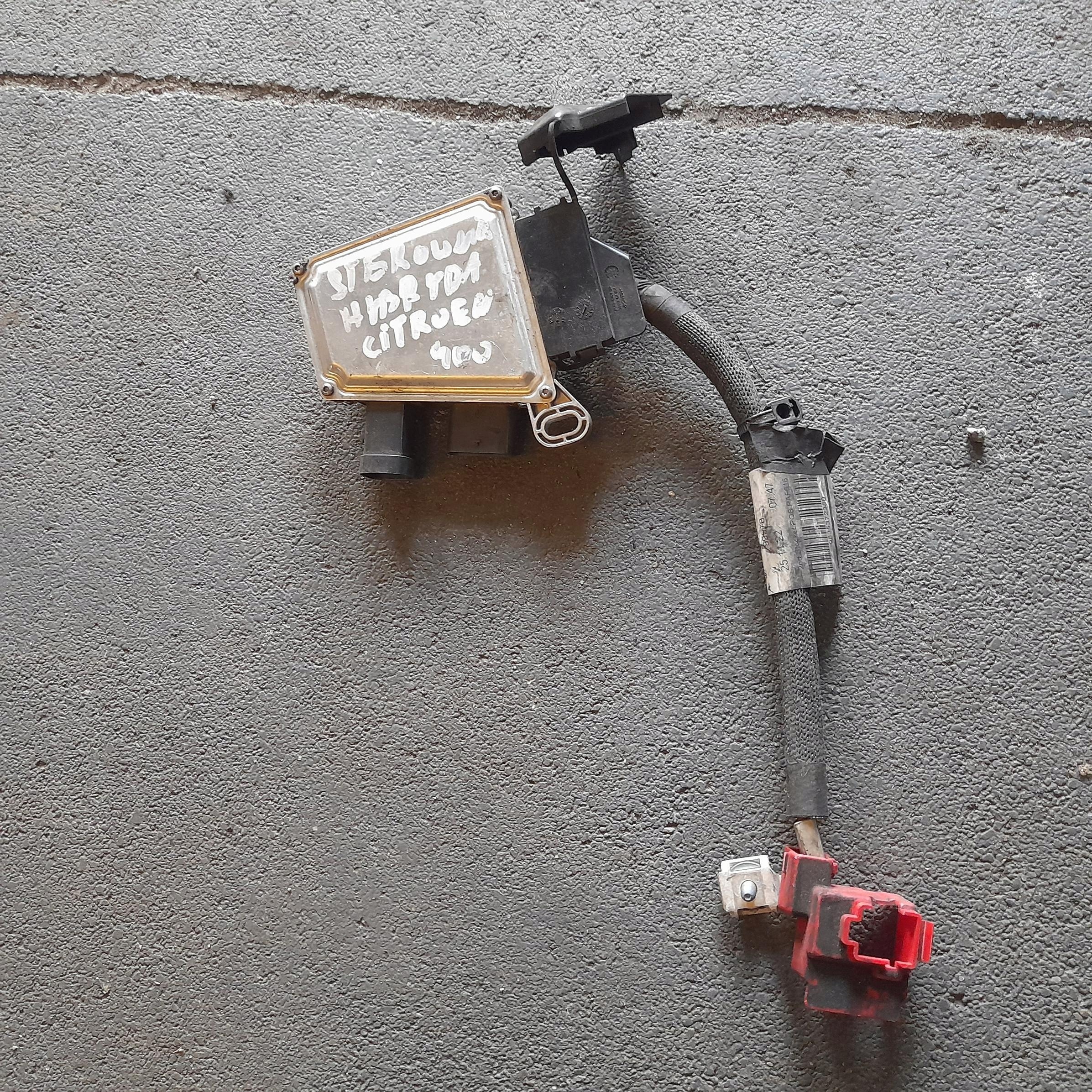 Peugeot 308 III akun latausmoduuli OEM 9849272280