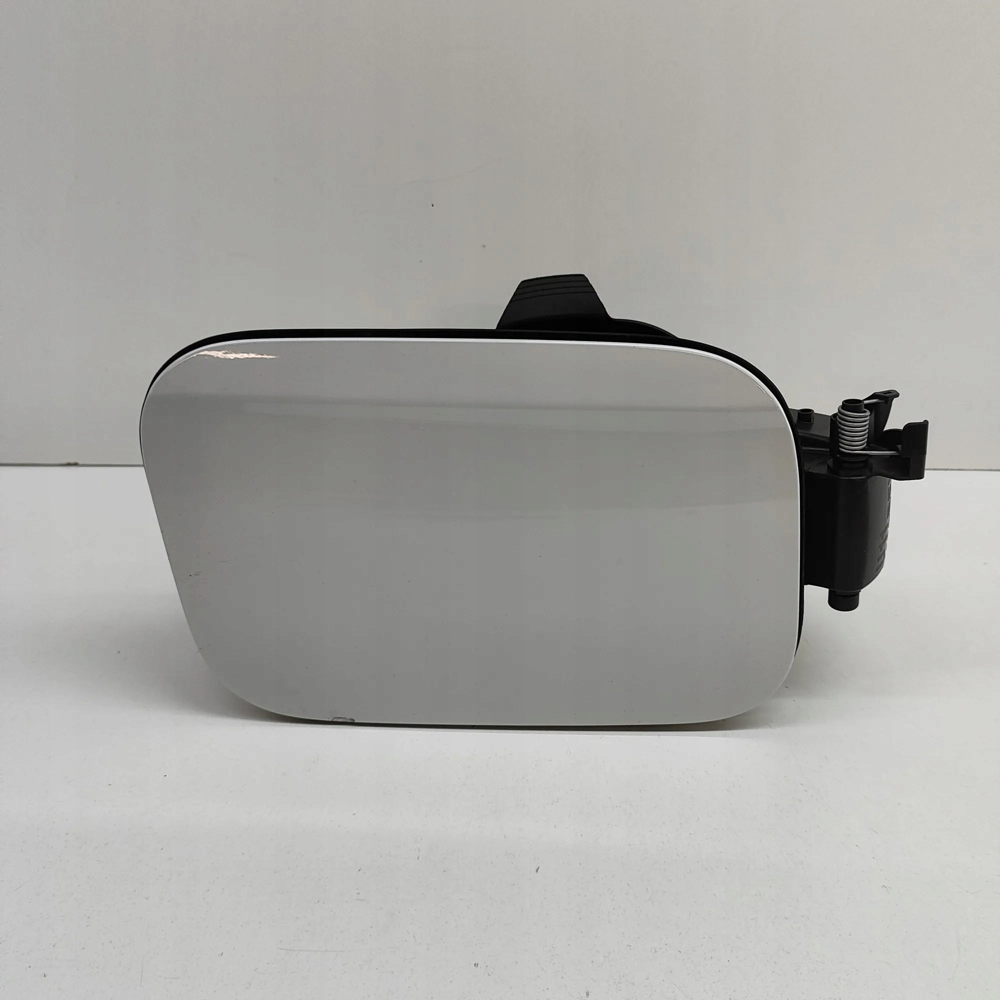 Tankdop OEM 9450859 voor BMW iX1 (U11 BEV) image 2