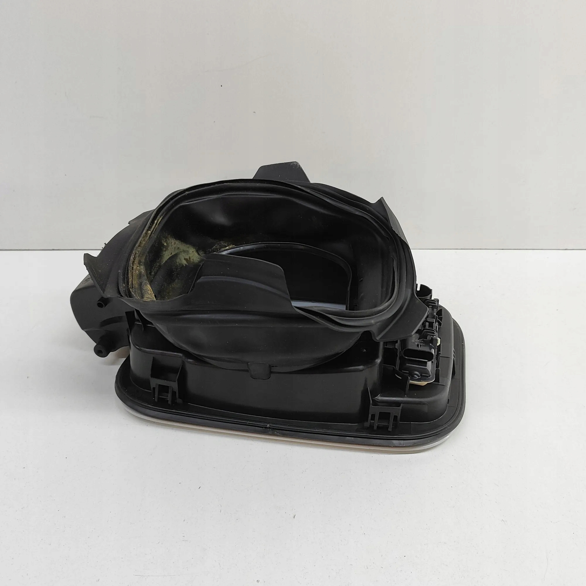 Tankdop OEM 9450859 voor BMW iX1 (U11 BEV) image 5