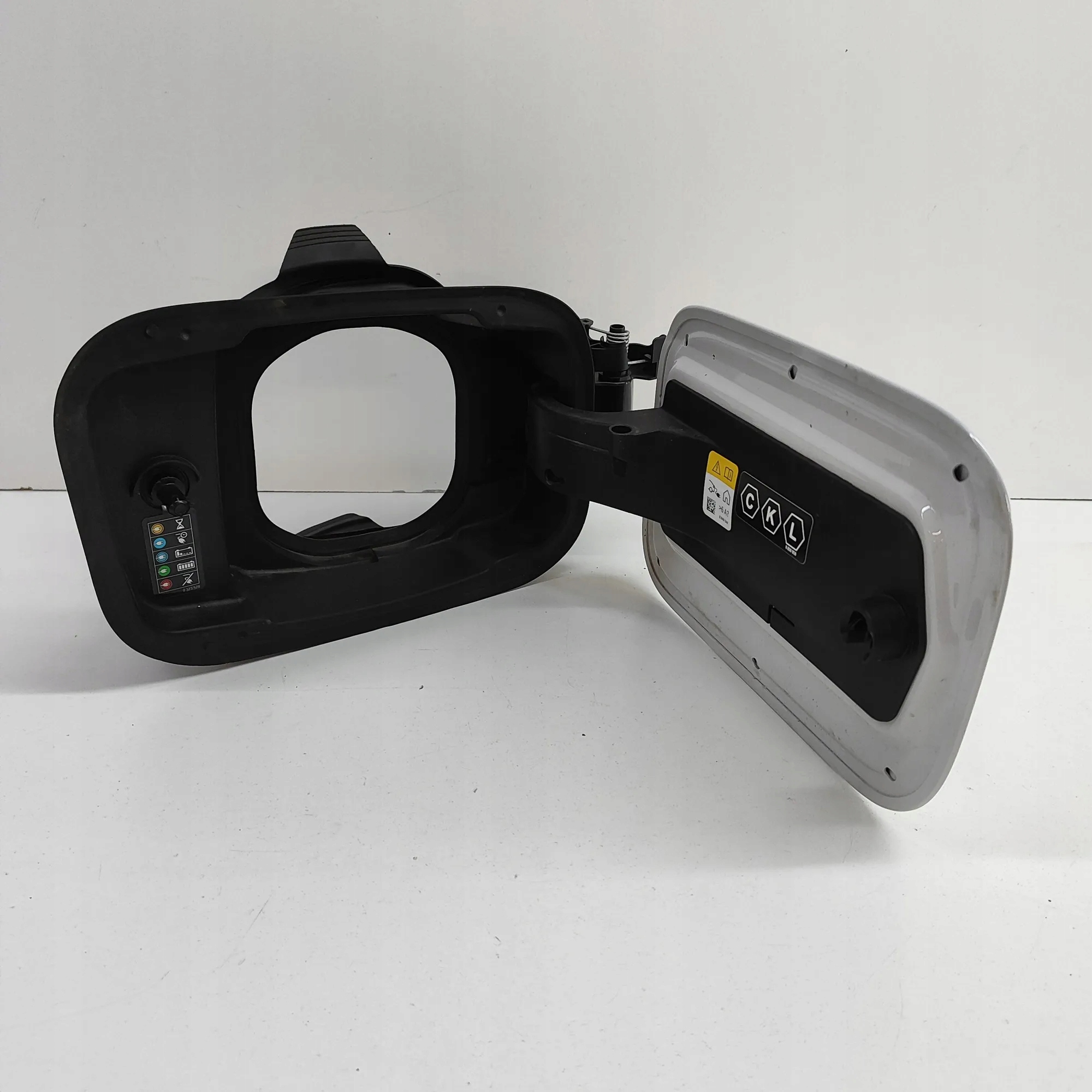 Tankdop OEM 9450859 voor BMW iX1 (U11 BEV) image 6