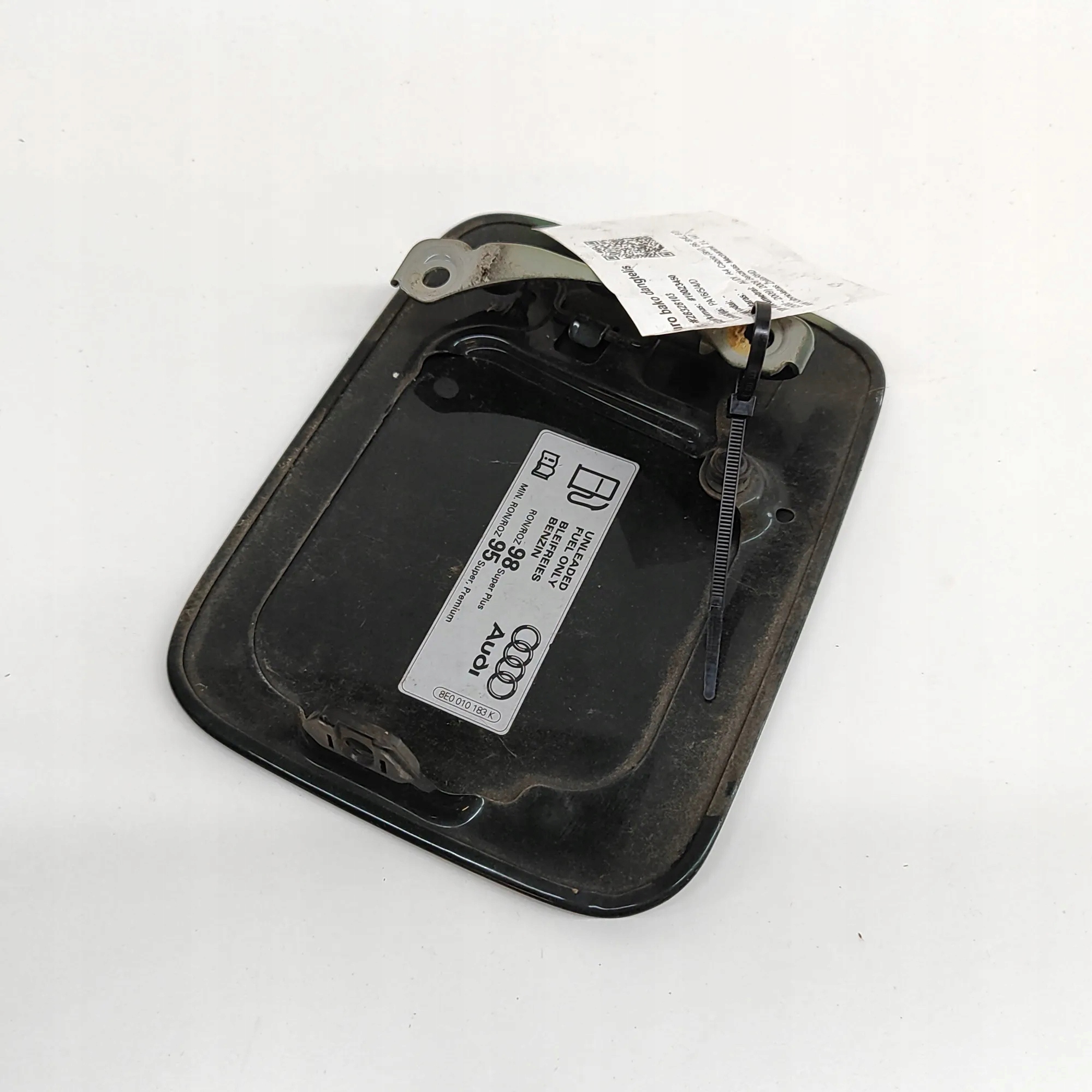 Bouchon de réservoir OEM 8H0809905 pour Audi A4 Cabrio image 4