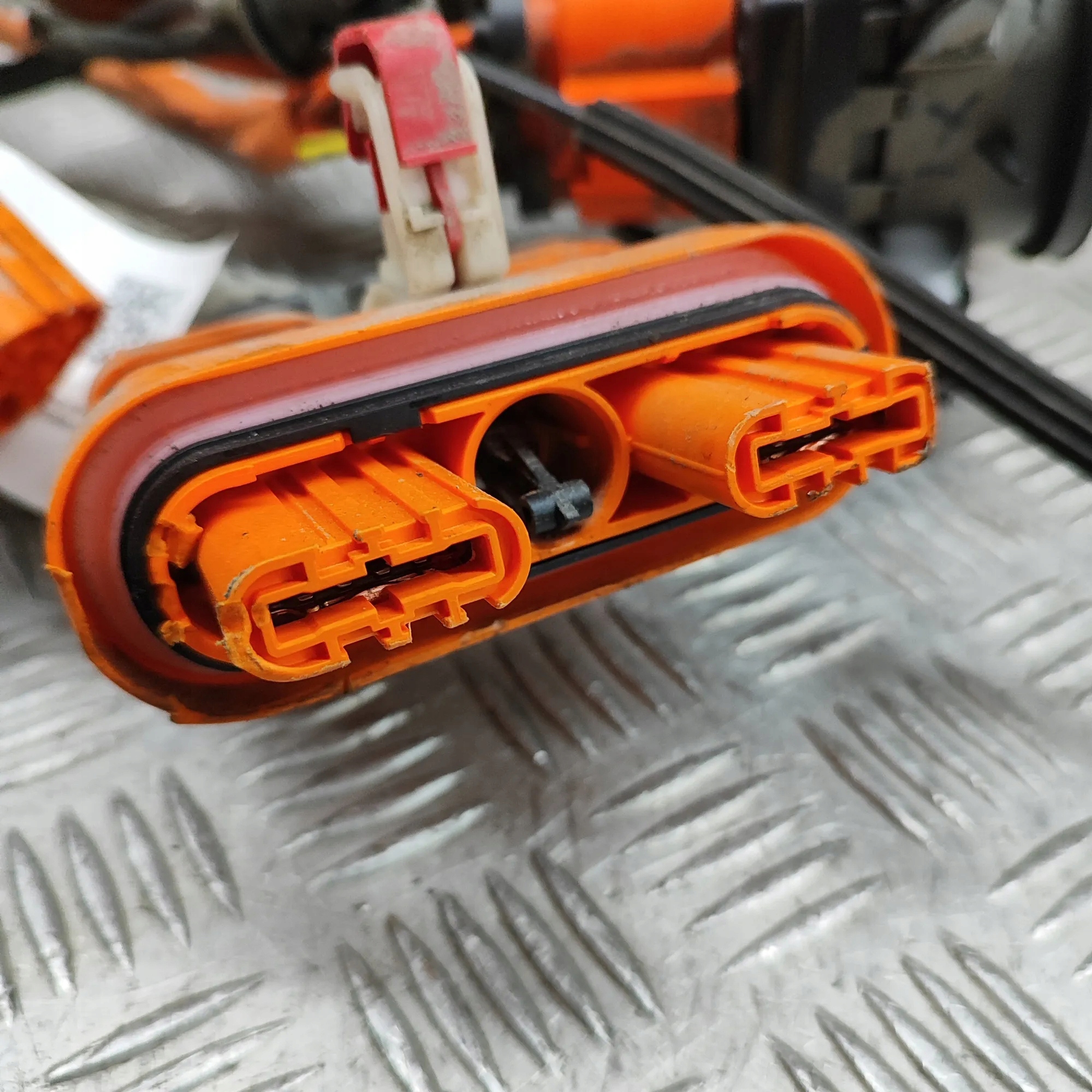 Skoda Enyaq IV Acculaderkabel OEM 5LA907175 image 3