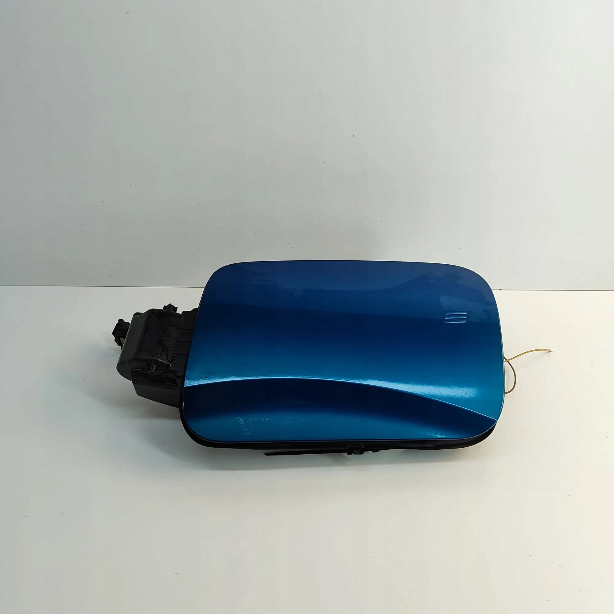 Polttoainesäiliön kansi OEM 9843727080 Peugeot 3008 III