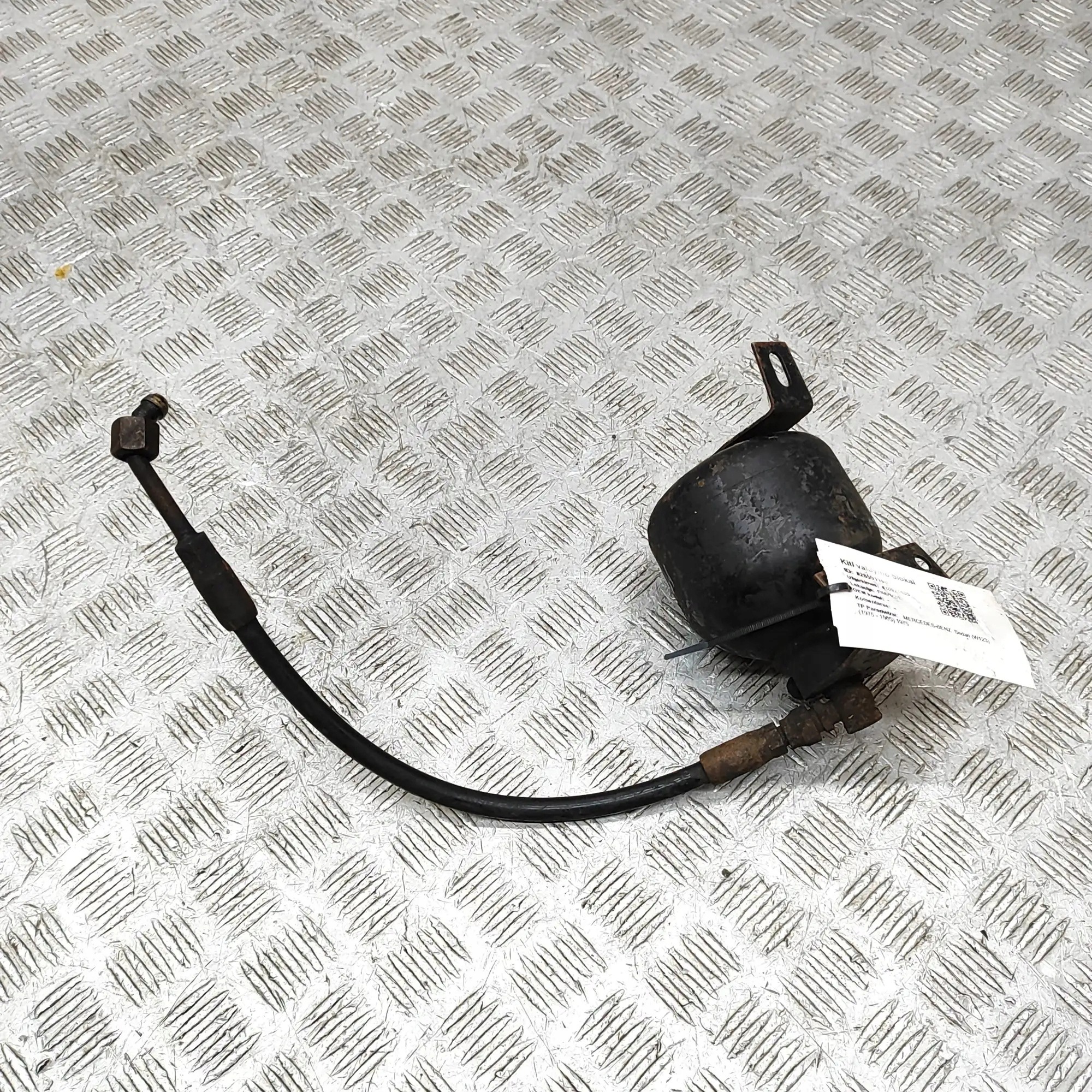 Pallonivel Mercedes W123 W126 OEM 1233200015