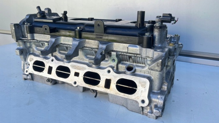 Sylinterikansi NISSAN Qashqai 2.0B MR20 MR20DE