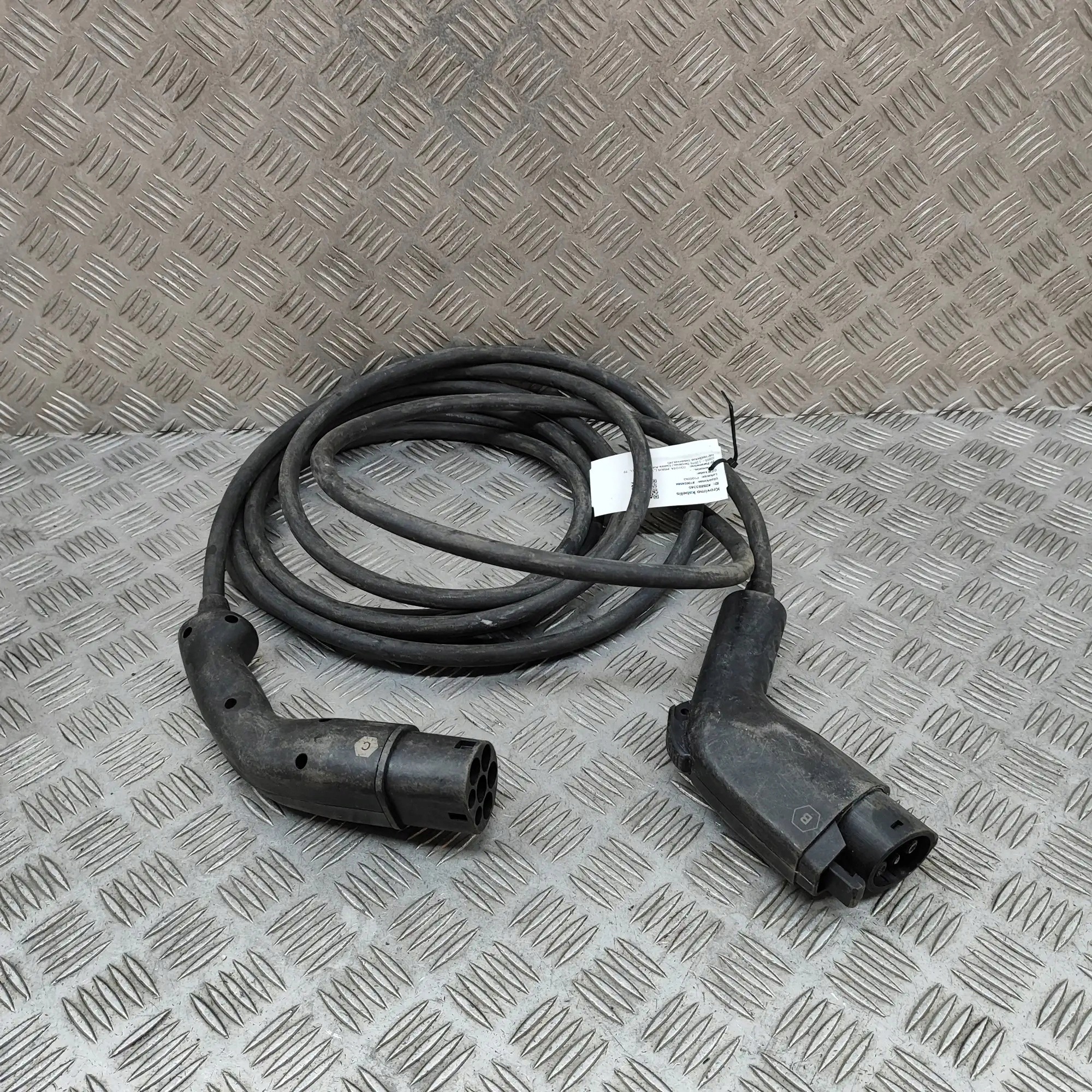 Câble de charge batterie Toyota Prius OEM 35305972 image 2