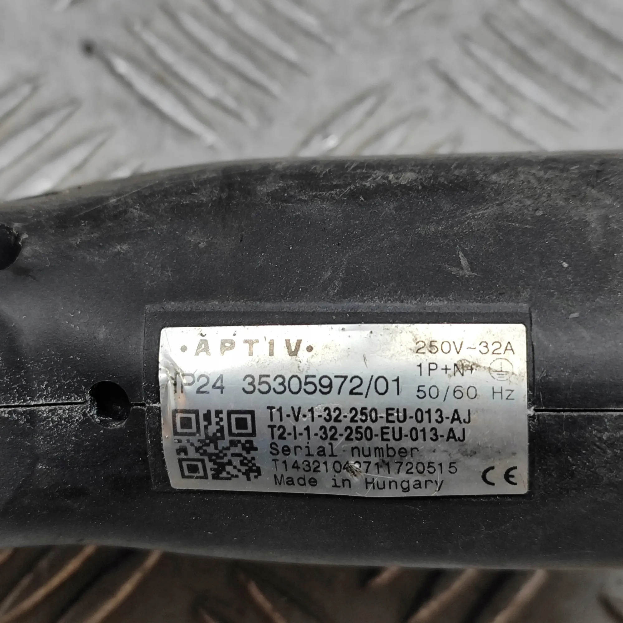 Câble de charge batterie Toyota Prius OEM 35305972 image 8