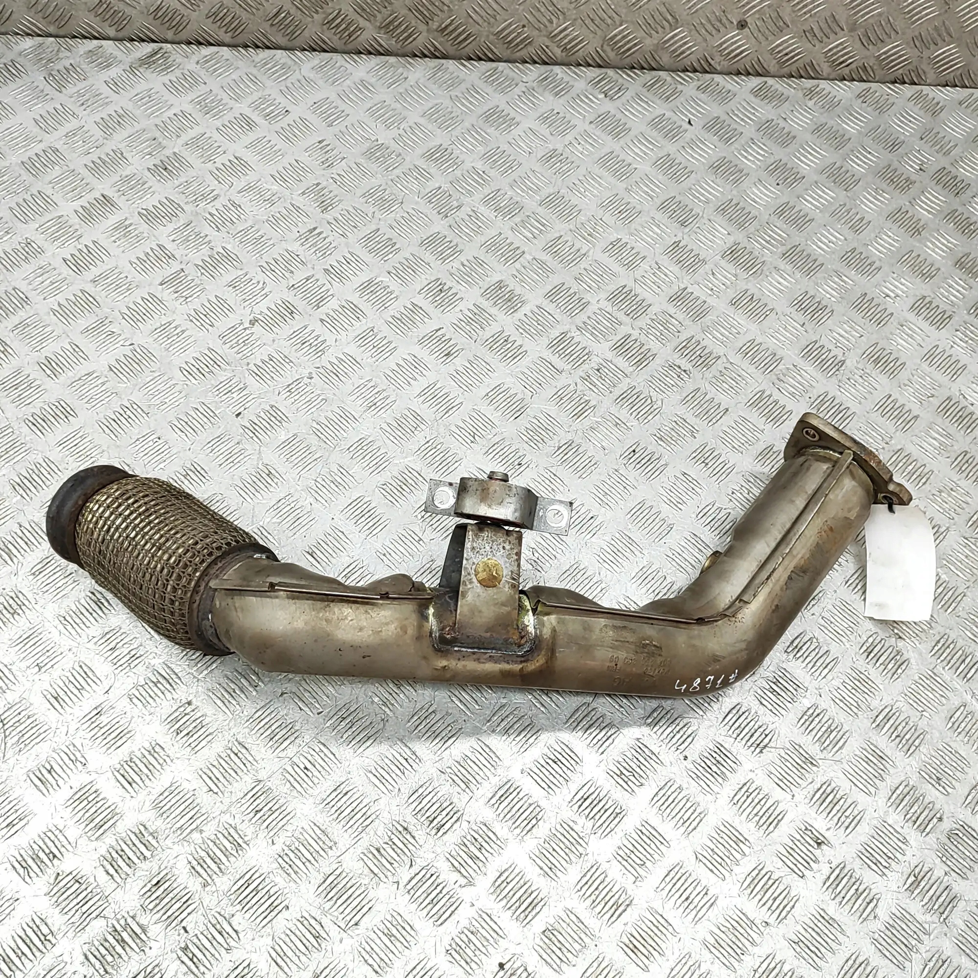 Braçadeira de escape Audi OE OEM 80A253350CD - Usado image 4
