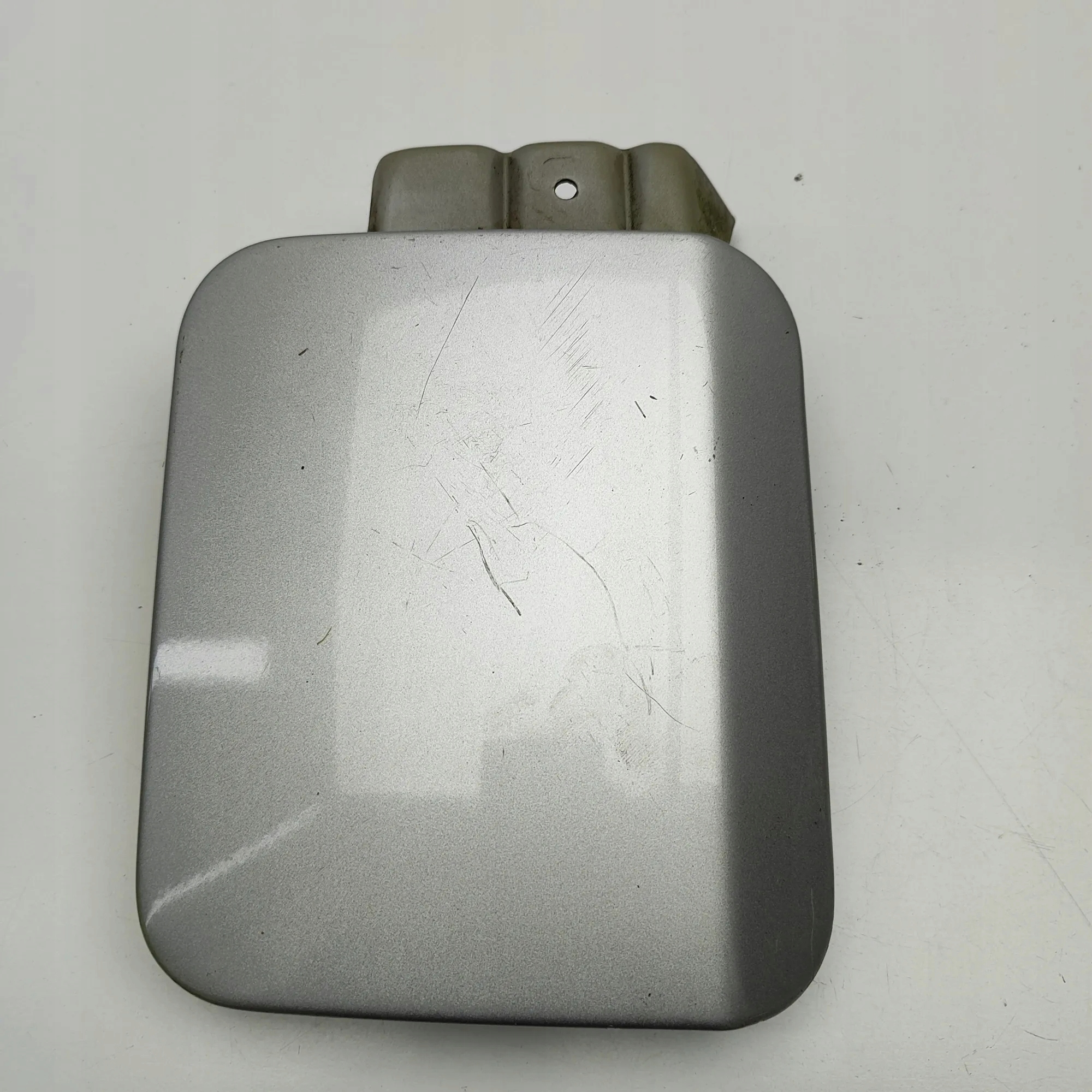 Polttoainesäiliön kansi OEM 5065199AF Dodge Charger 2006